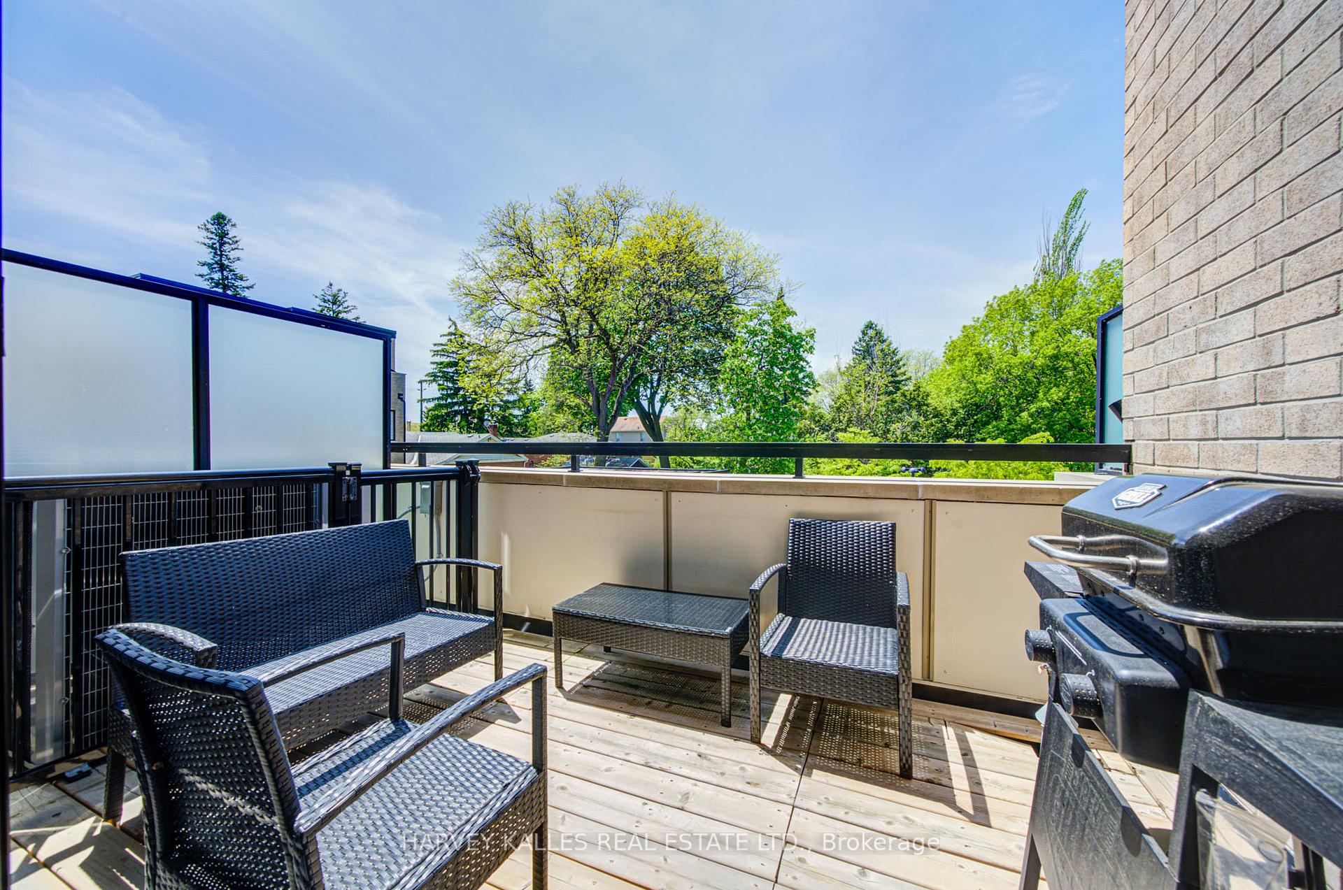 Photo 38 of 1130A Islington Avenue, Etobicoke, Islington-City Centre West — HOMEH