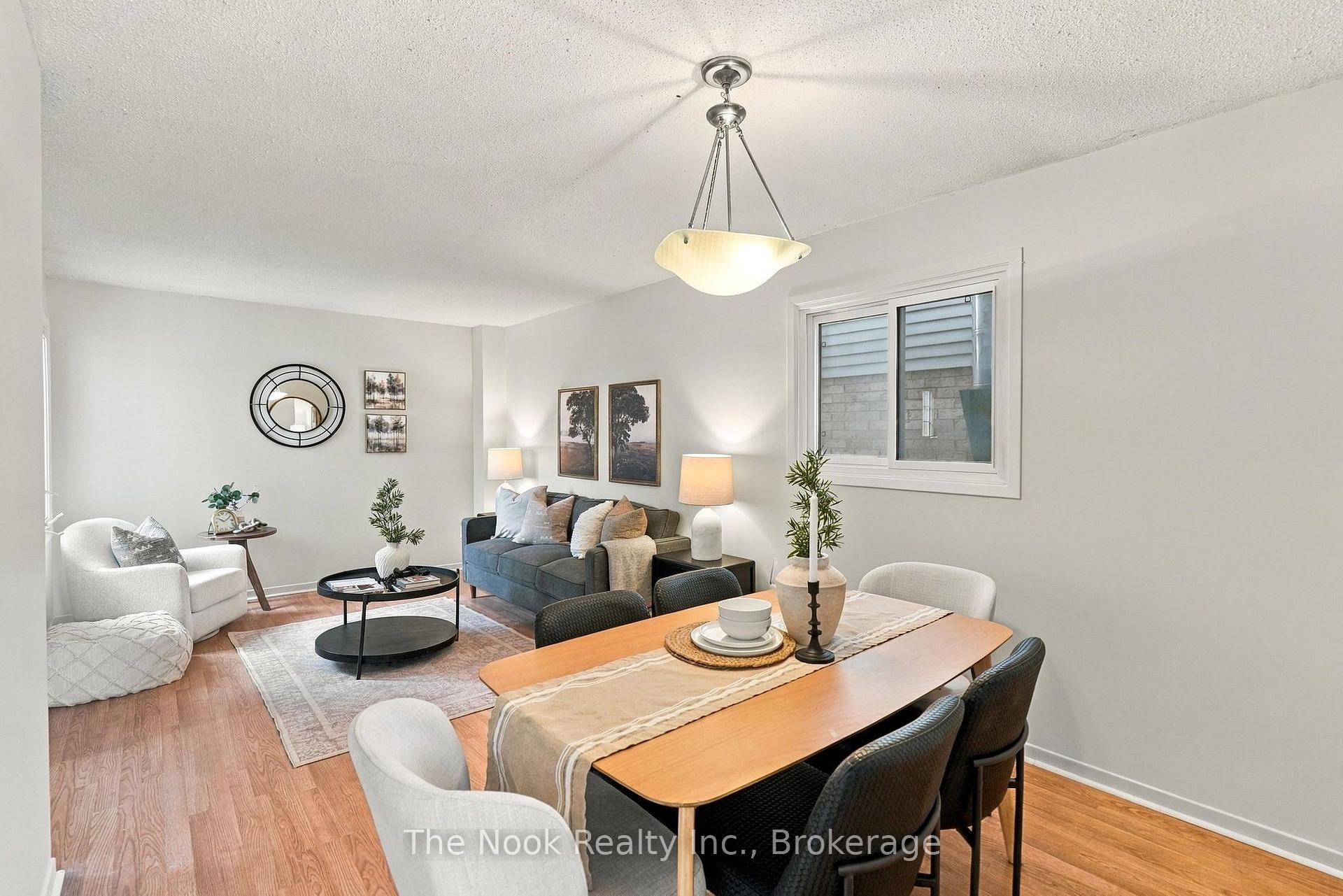 Photo 7 of 27 Field Crescent, Ajax, Central East — HOMEH