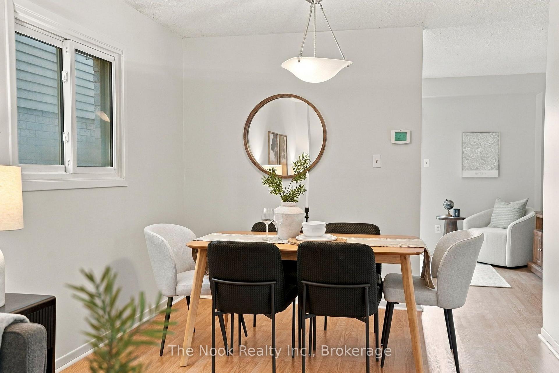 Photo 9 of 27 Field Crescent, Ajax, Central East — HOMEH