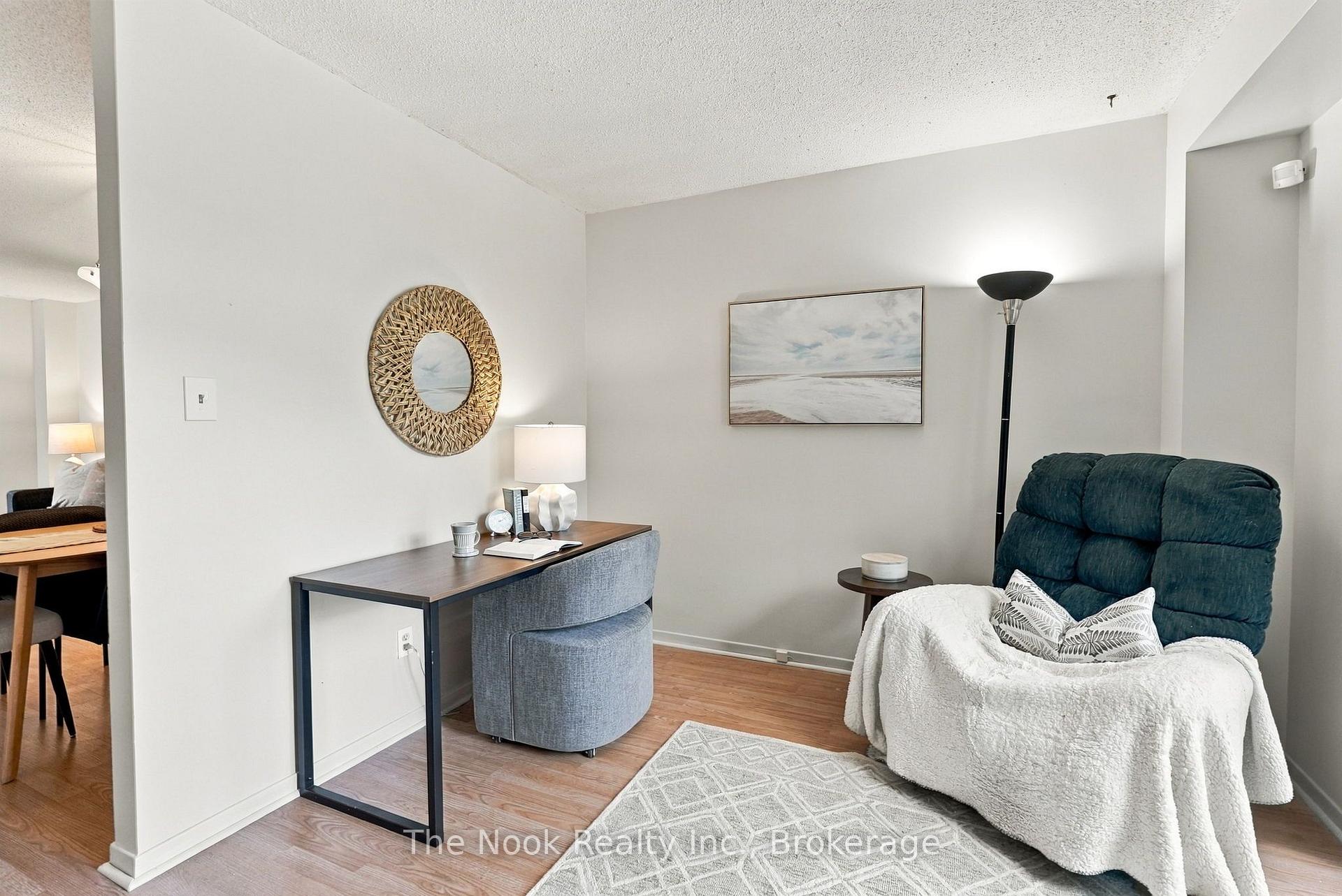 Photo 11 of 27 Field Crescent, Ajax, Central East — HOMEH