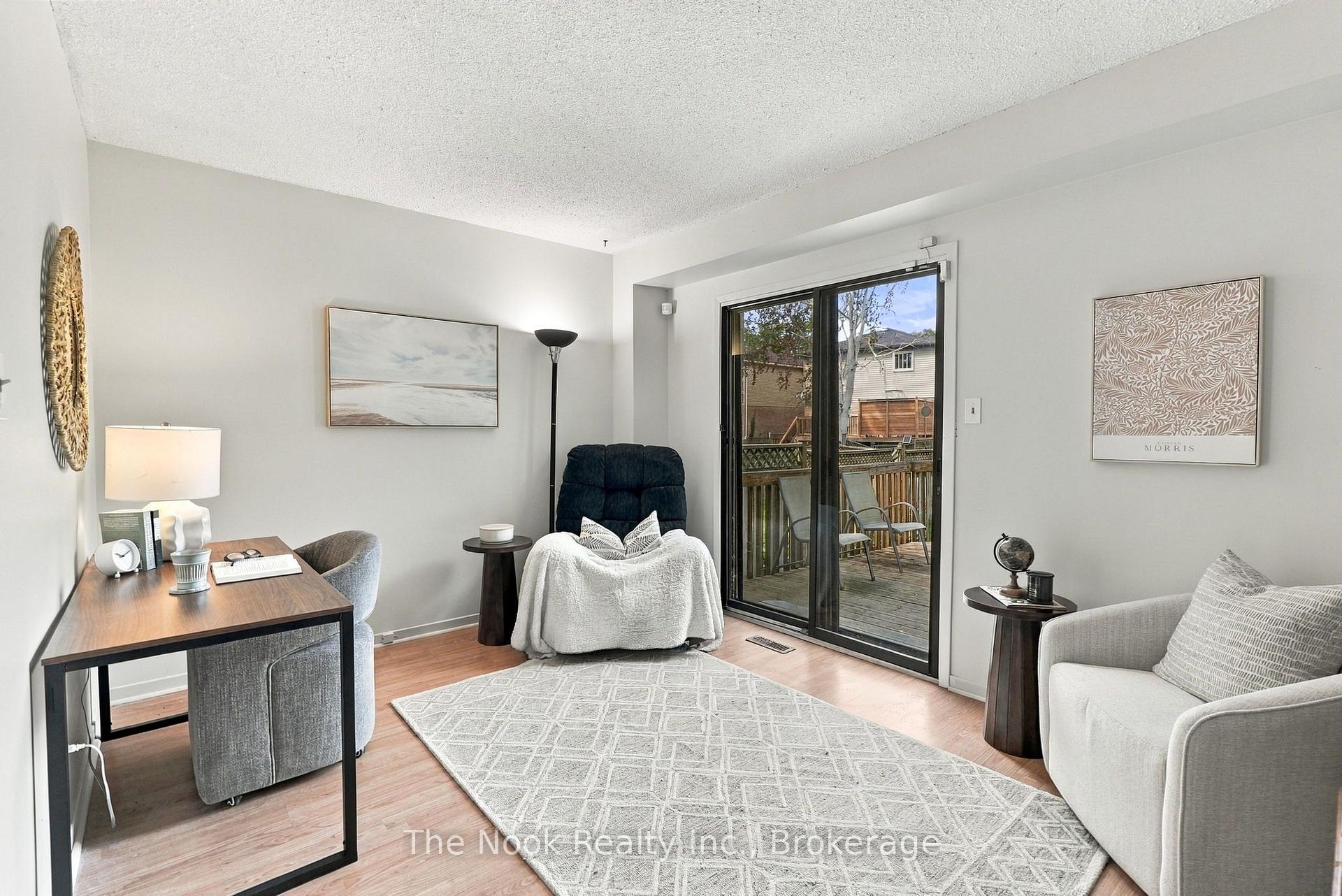 Photo 12 of 27 Field Crescent, Ajax, Central East — HOMEH