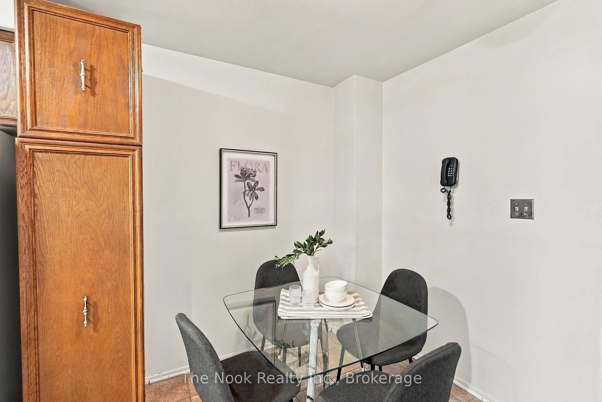 Photo 15 of 27 Field Crescent, Ajax, Central East — HOMEH