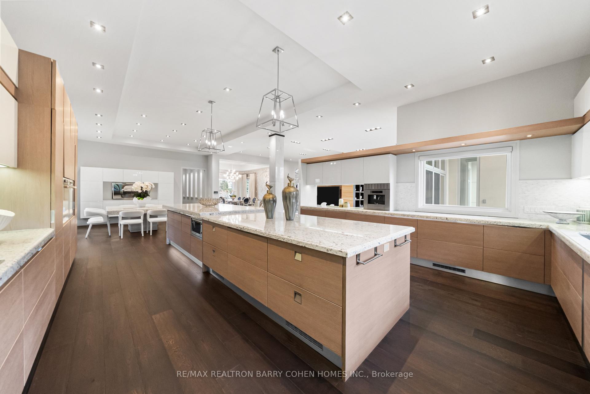 Photo 17 of 19 Maryvale Crescent, Richmond Hill, South Richvale — HOMEH