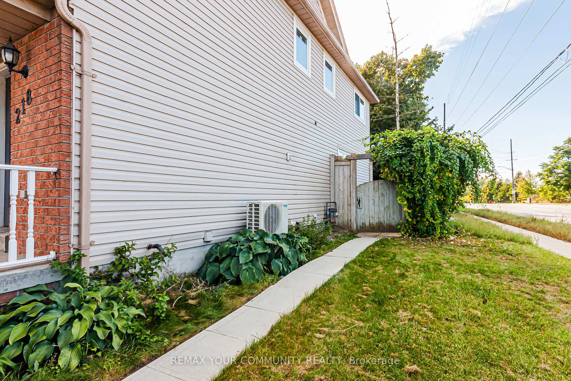 Photo 6 of Unit Lower, 218 Ferndale Drive S, Barrie, Ardagh — HOMEH