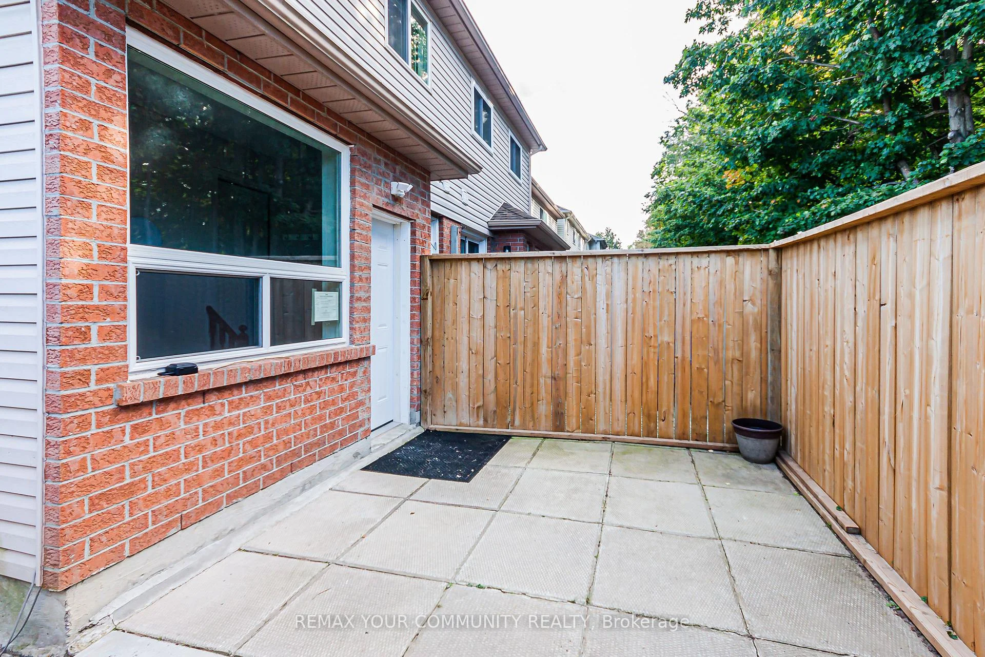 Photo 7 of Unit Lower, 218 Ferndale Drive S, Barrie, Ardagh — HOMEH
