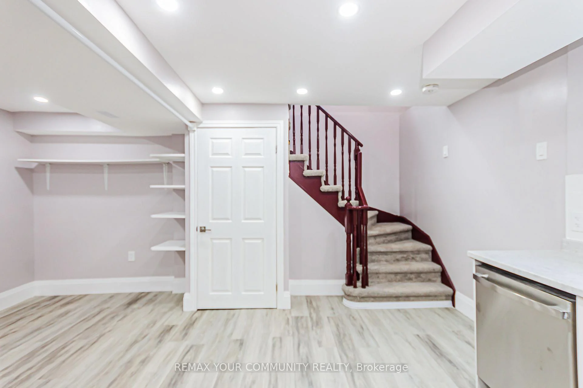 Photo 22 of Unit Lower, 218 Ferndale Drive S, Barrie, Ardagh — HOMEH