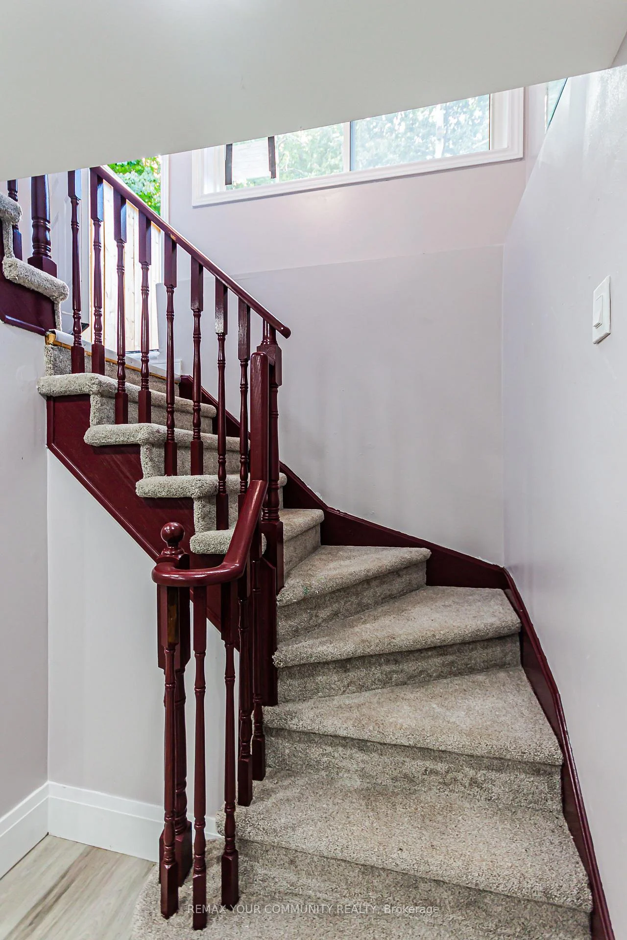 Photo 32 of Unit Lower, 218 Ferndale Drive S, Barrie, Ardagh — HOMEH