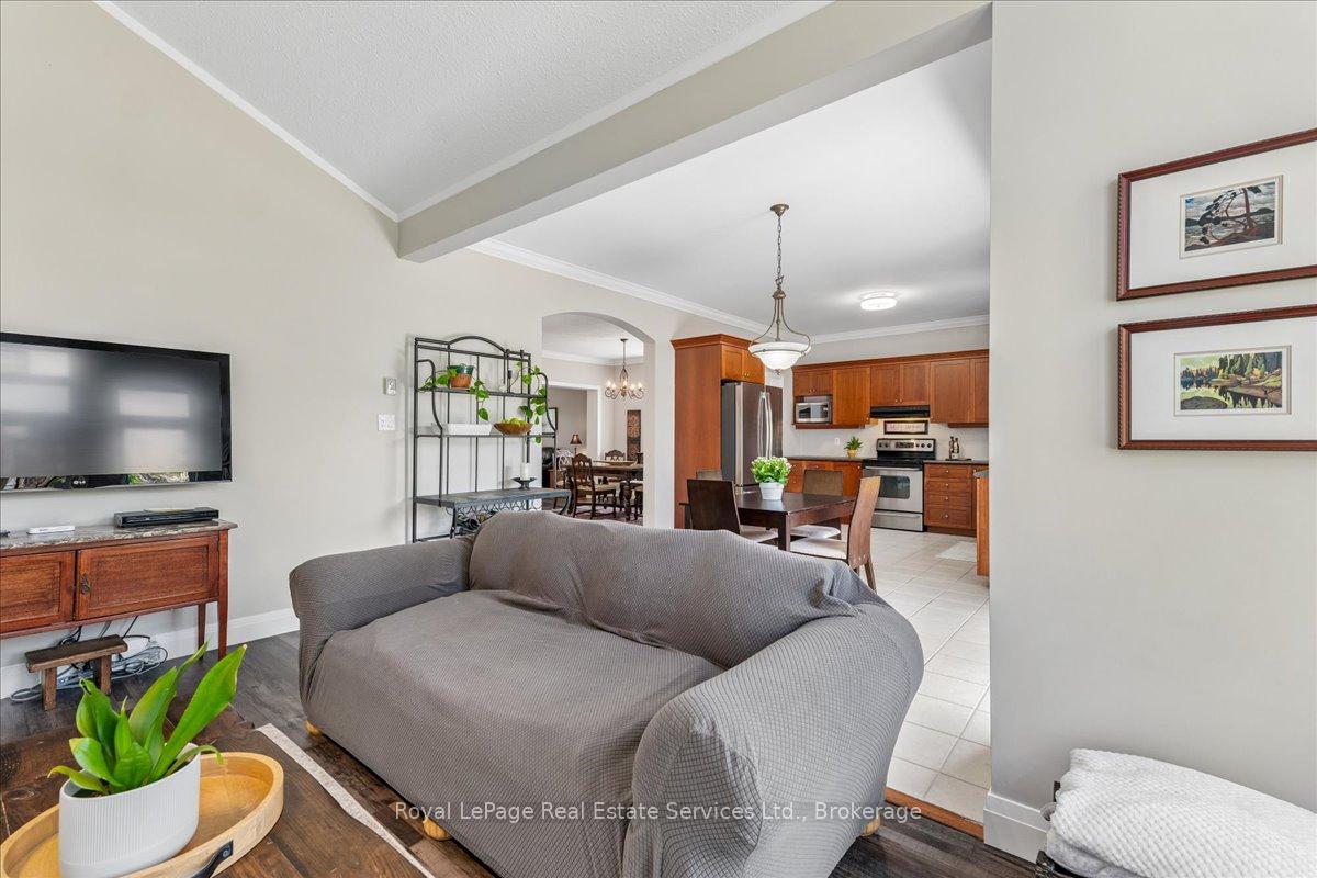 Photo 18 of 160 May Street, Guelph/Eramosa, Rockwood — HOMEH