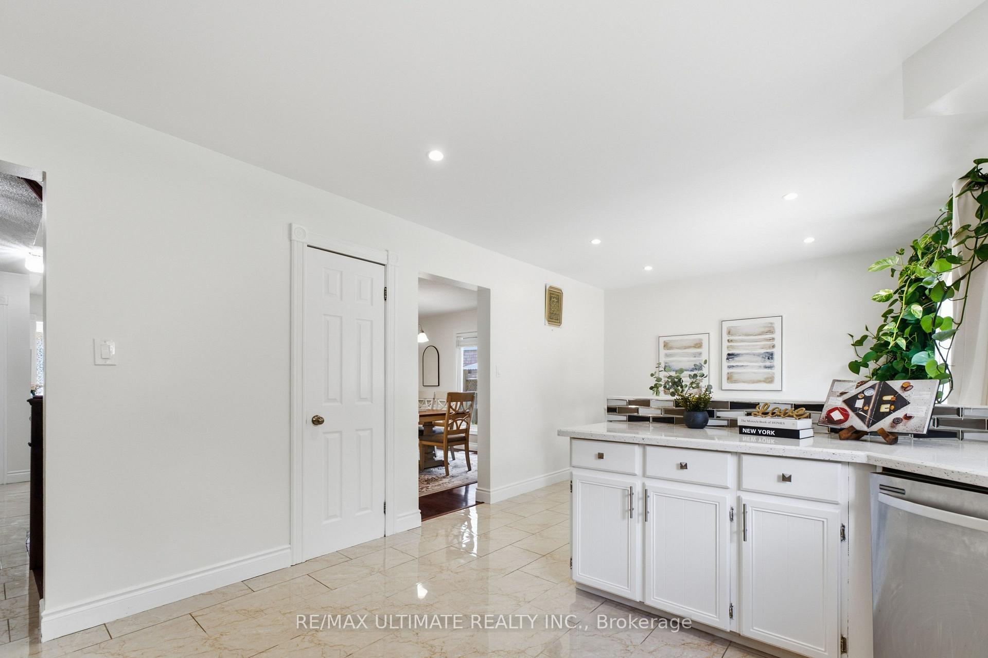 Photo 14 of 872 Corbetts Road, Oshawa, Pinecrest — HOMEH