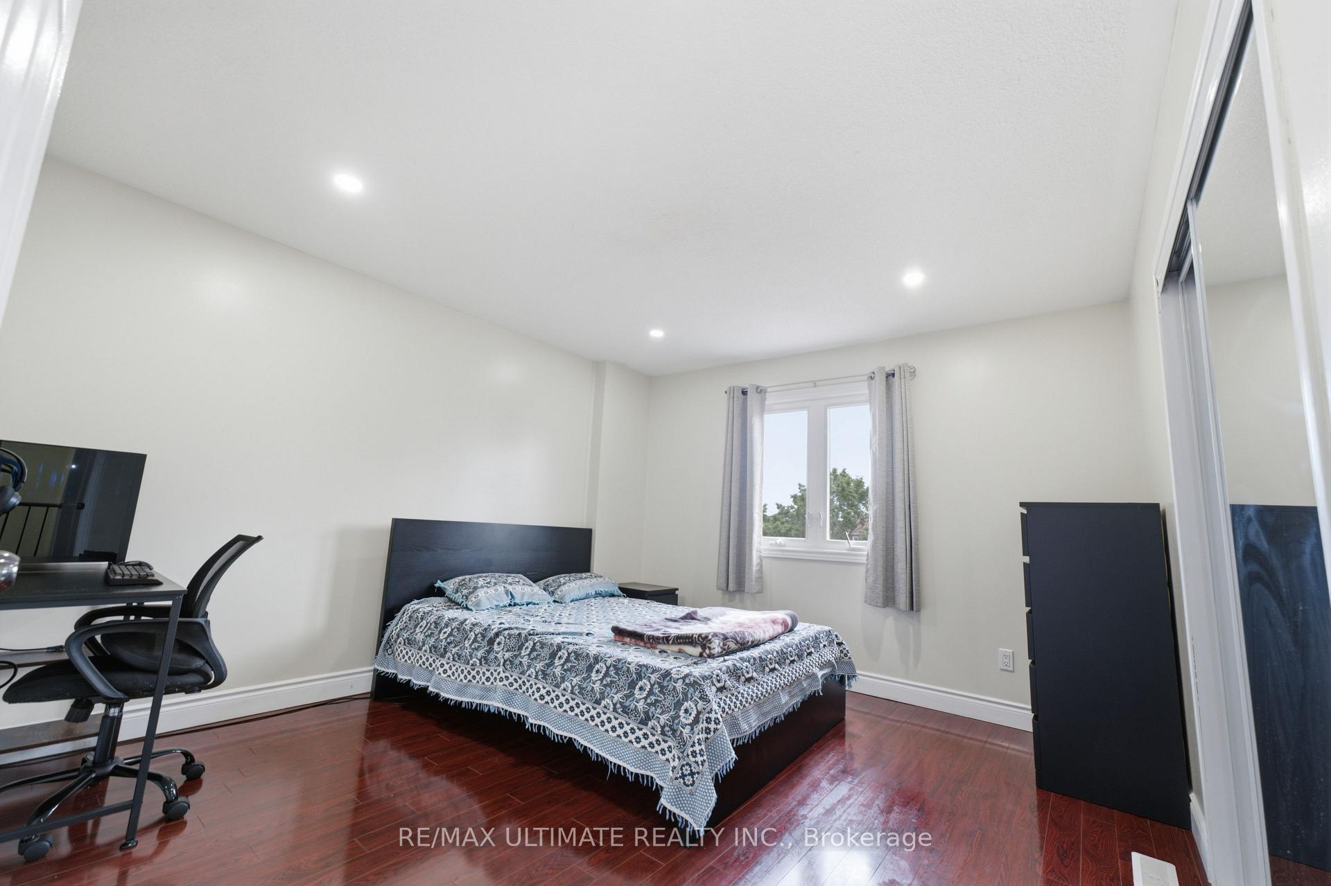 Photo 25 of 872 Corbetts Road, Oshawa, Pinecrest — HOMEH