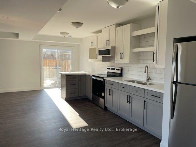 Photo 2 of Unit Unit 2, 279 Humber Avenue, Oshawa, McLaughlin — HOMEH