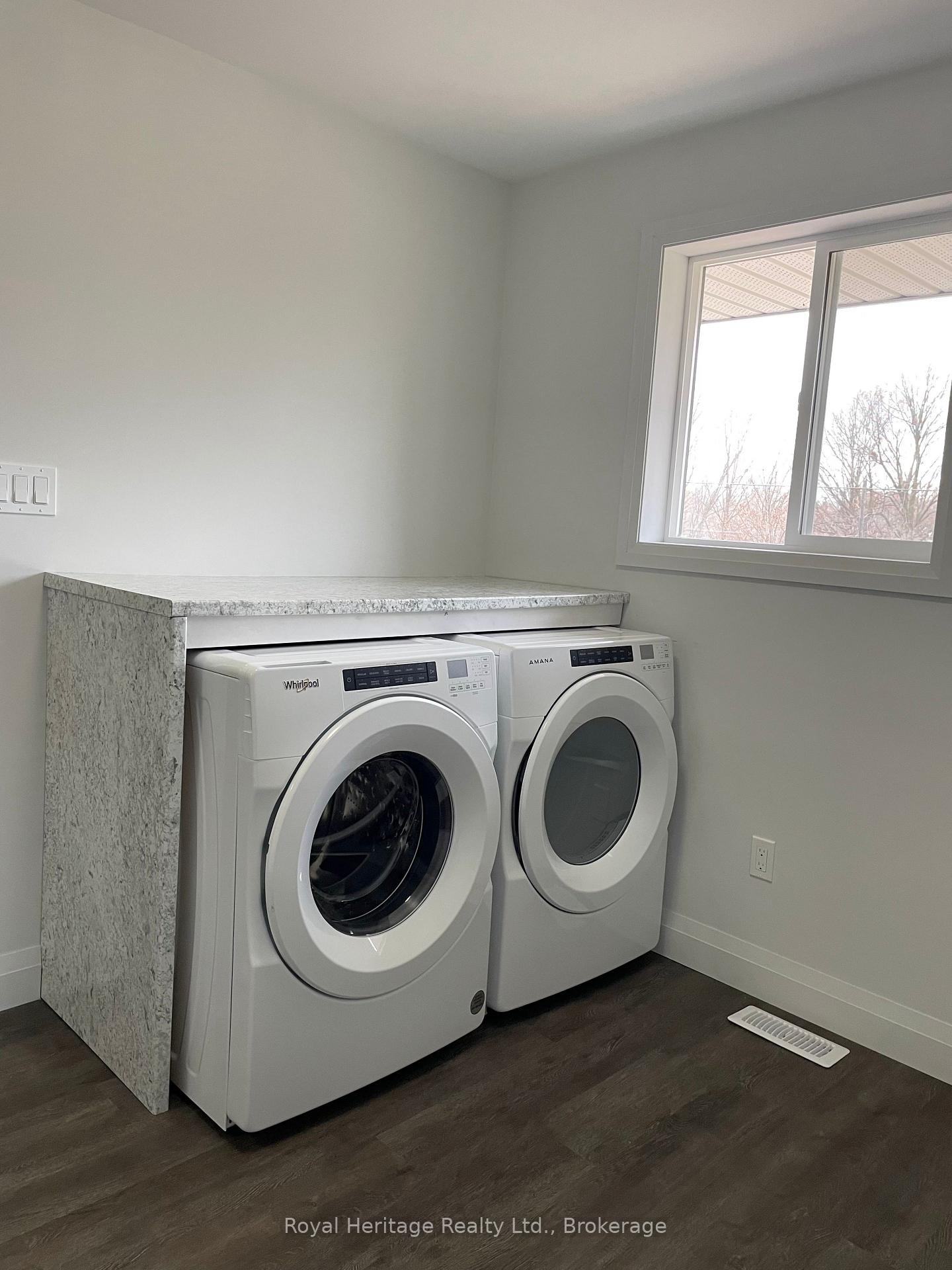 Photo 8 of Unit Unit 2, 279 Humber Avenue, Oshawa, McLaughlin — HOMEH