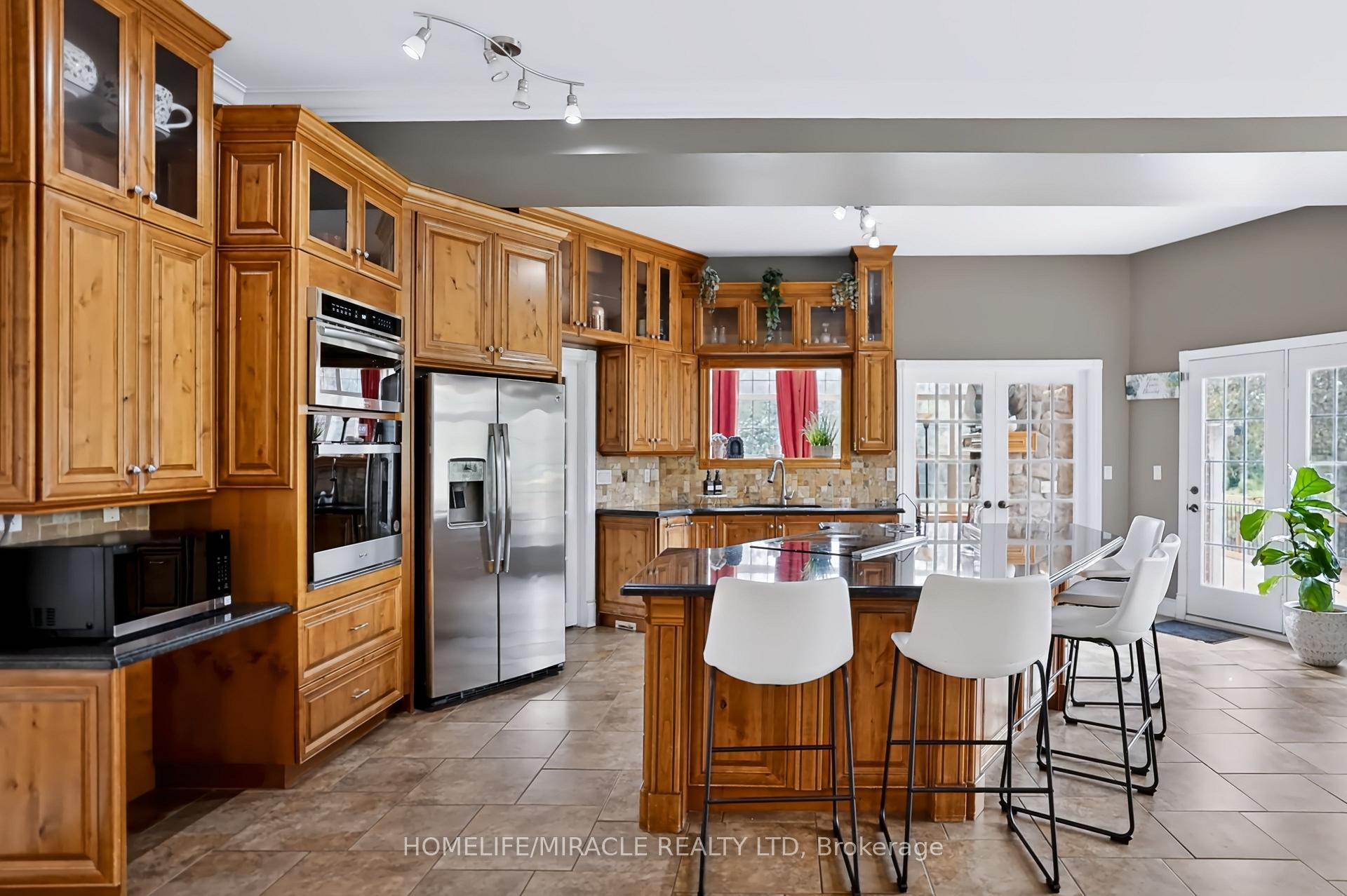 Photo 10 of 345305 15th Side Road, Amaranth, Rural Amaranth — HOMEH