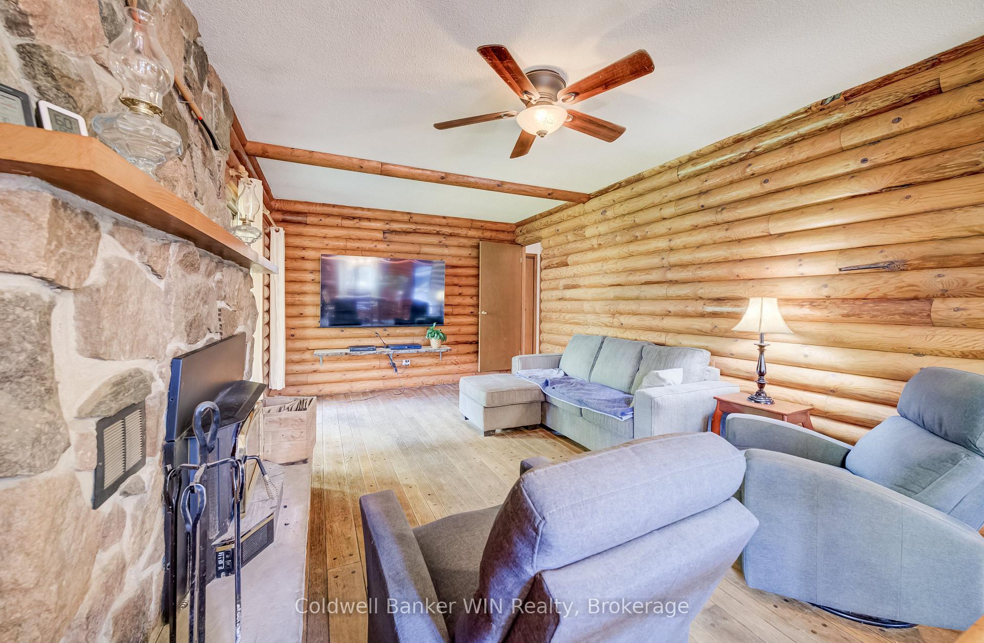 Photo 11 of 775415 Highway 10, Chatsworth — HOMEH