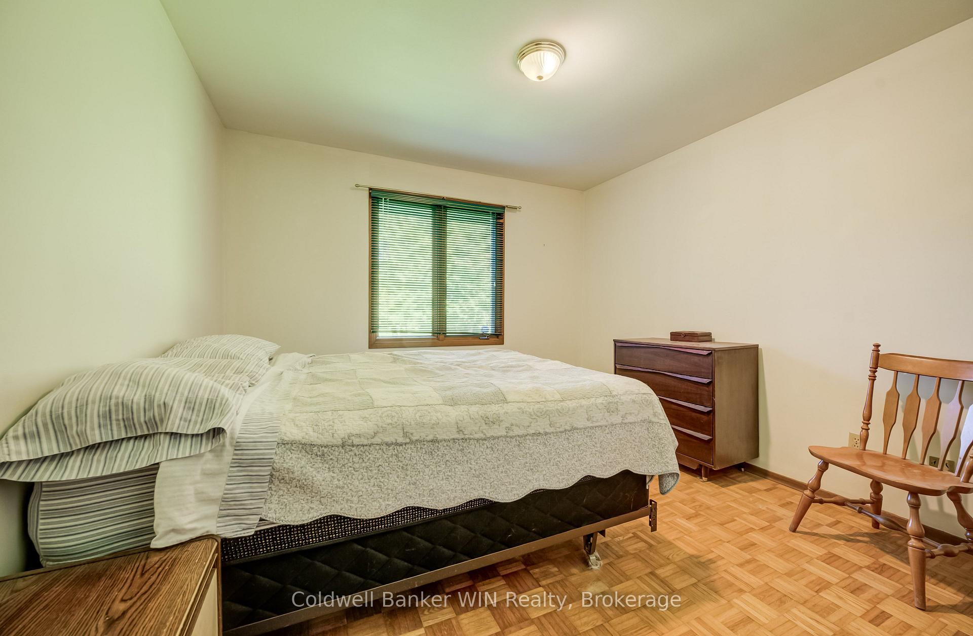 Photo 16 of 775415 Highway 10, Chatsworth — HOMEH