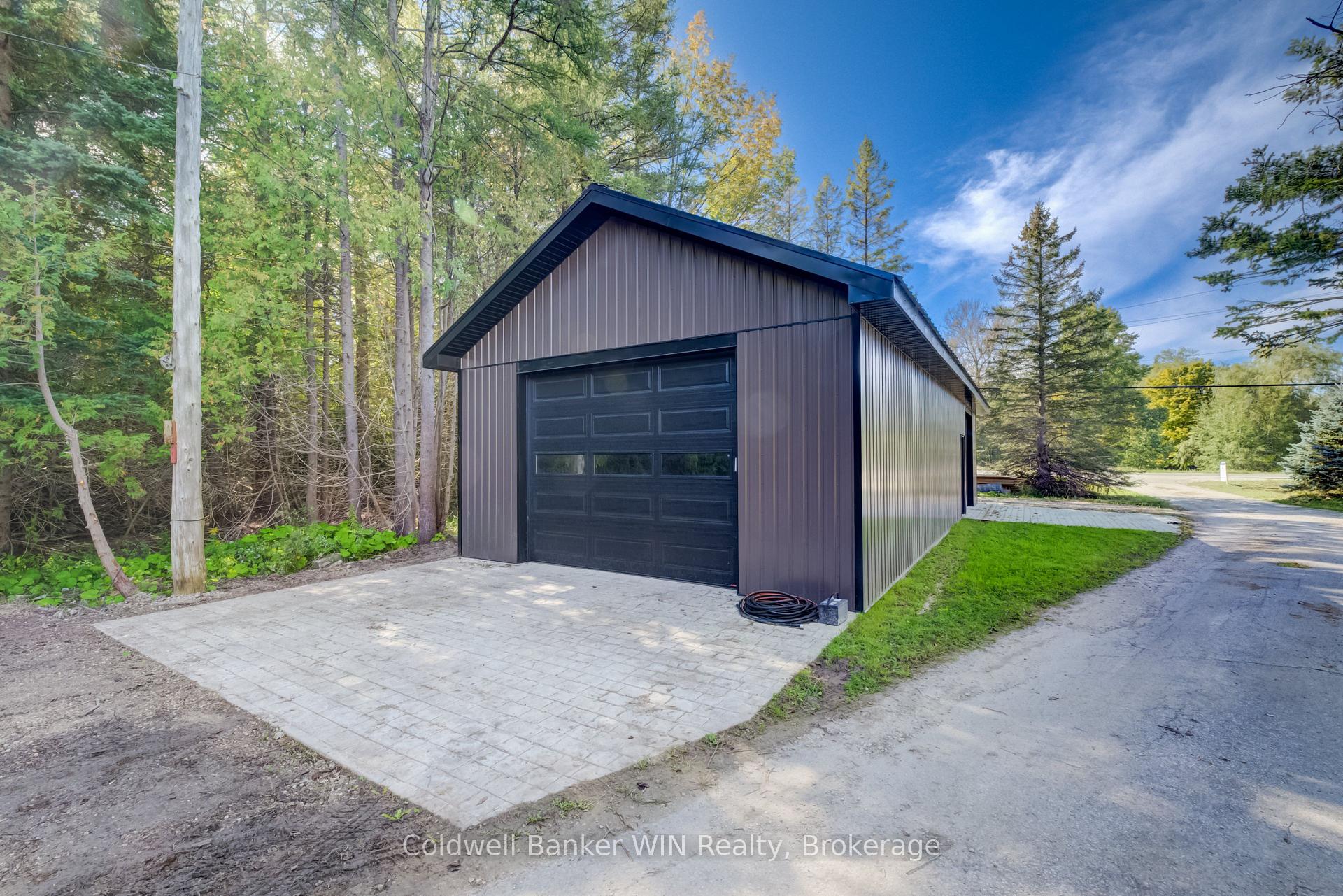 Photo 22 of 775415 Highway 10, Chatsworth — HOMEH