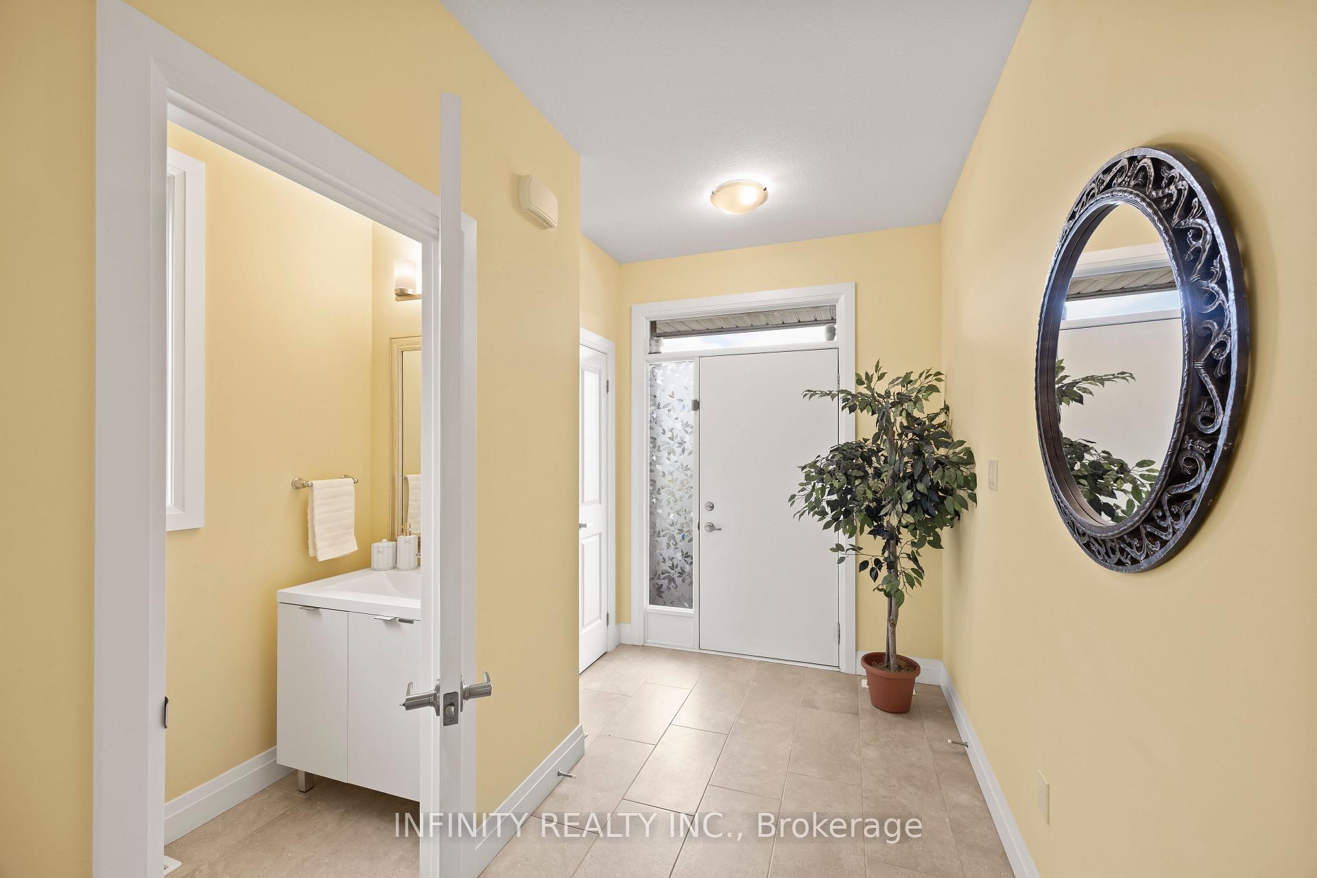 Photo 5 of 1679 Valhalla Street, London, North E — HOMEH
