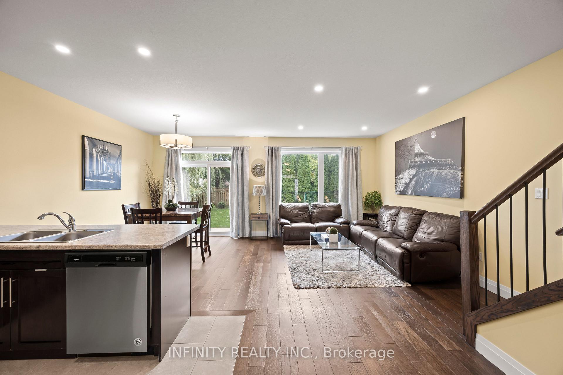 Photo 6 of 1679 Valhalla Street, London, North E — HOMEH