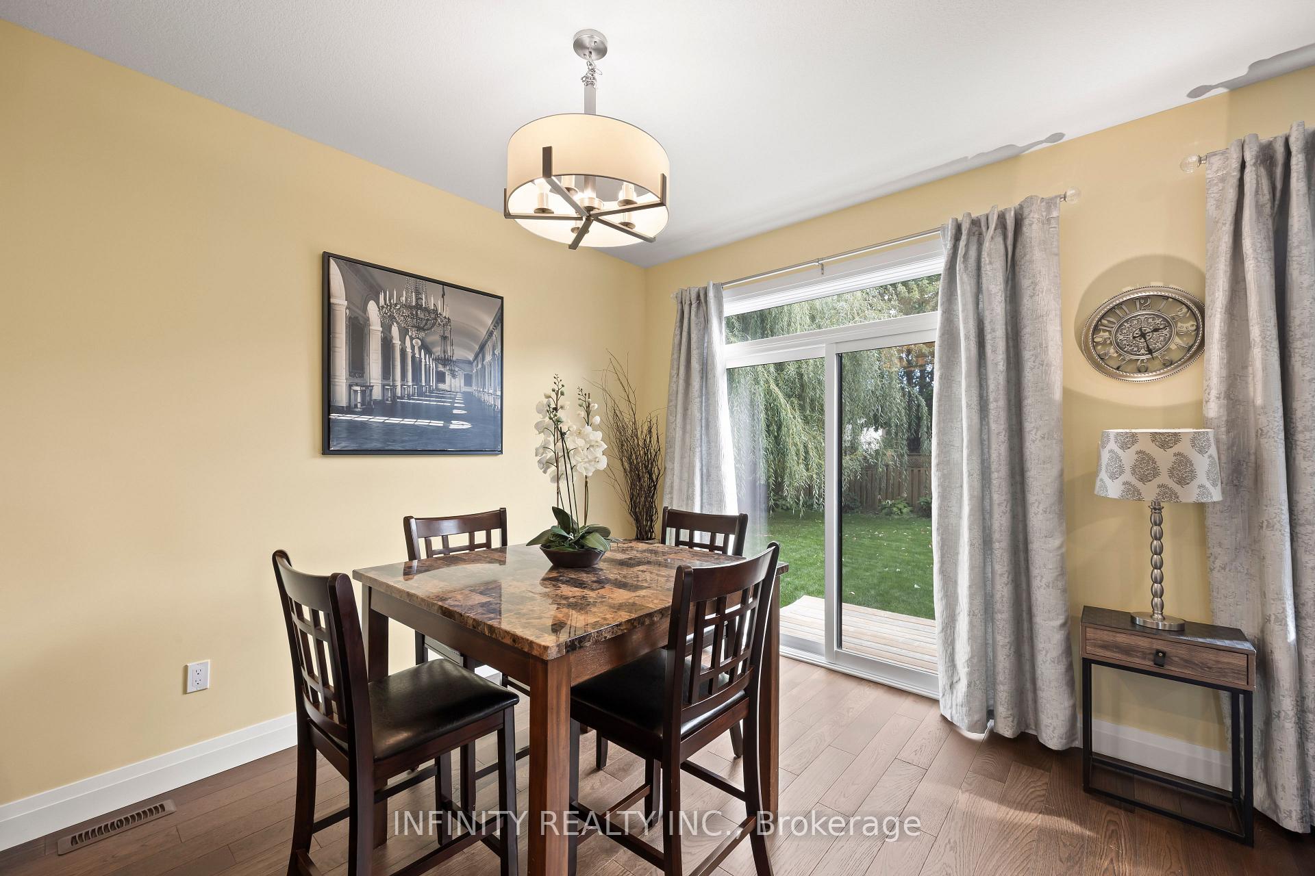 Photo 11 of 1679 Valhalla Street, London, North E — HOMEH