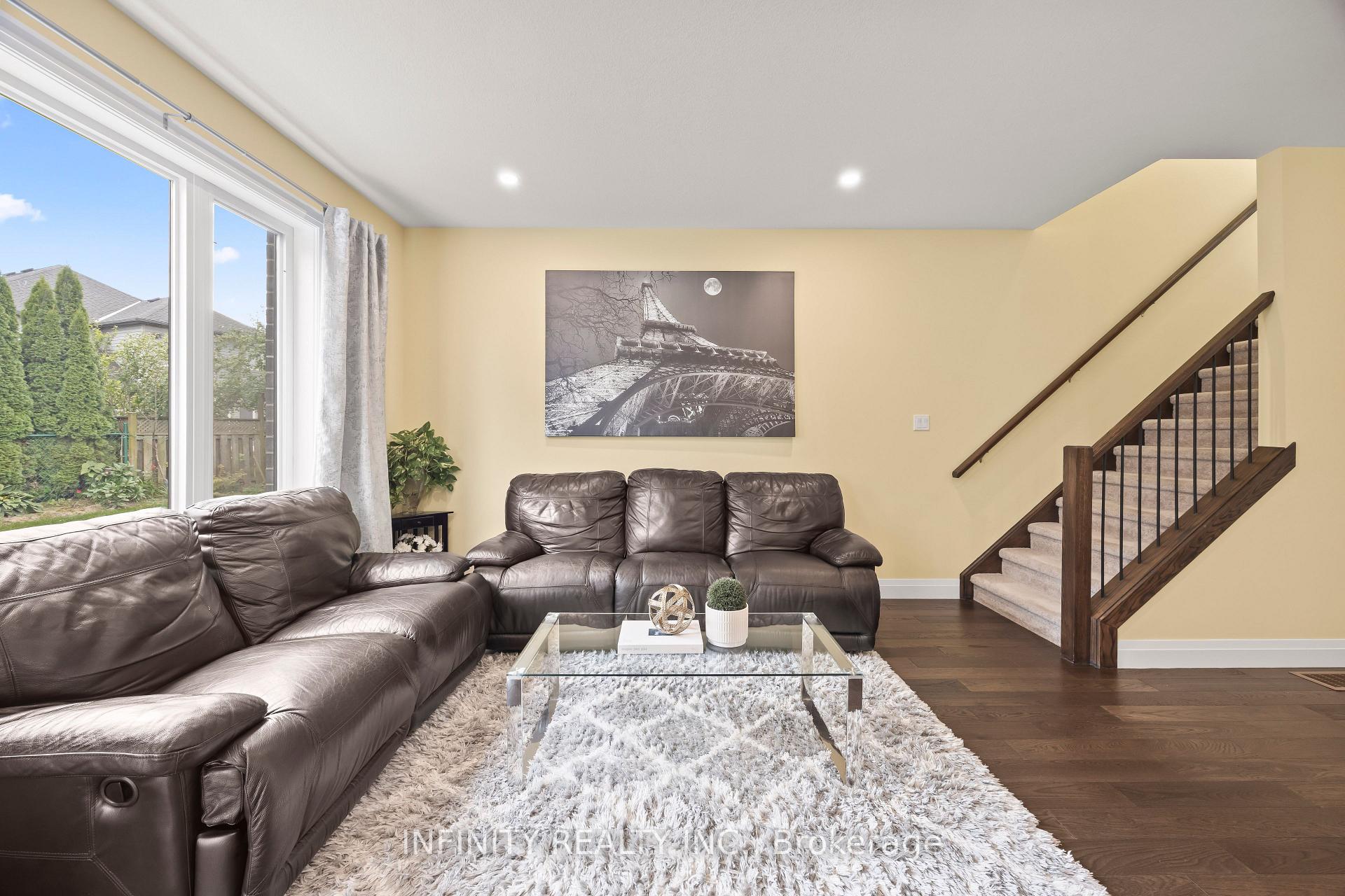 Photo 14 of 1679 Valhalla Street, London, North E — HOMEH