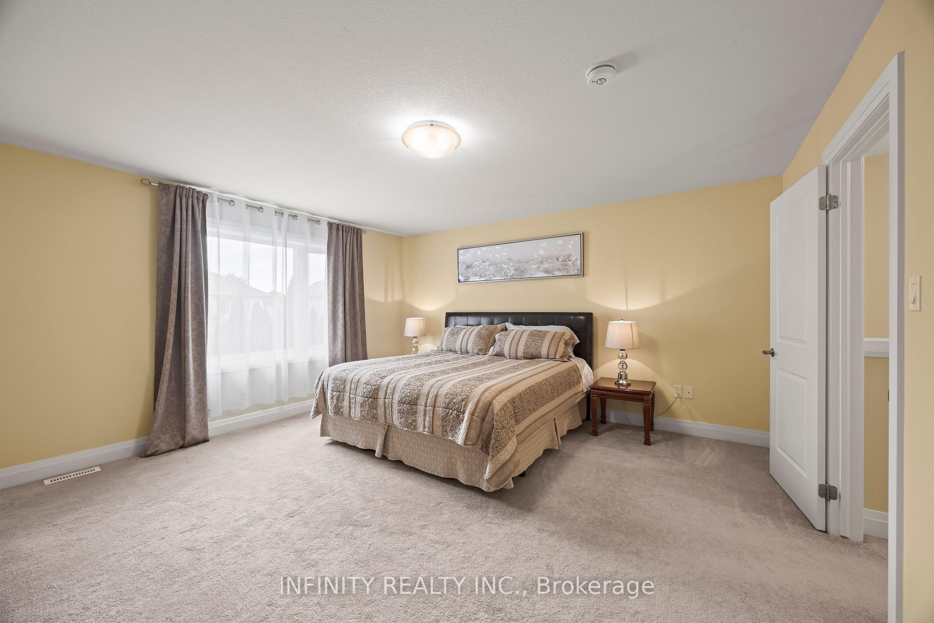 Photo 21 of 1679 Valhalla Street, London, North E — HOMEH
