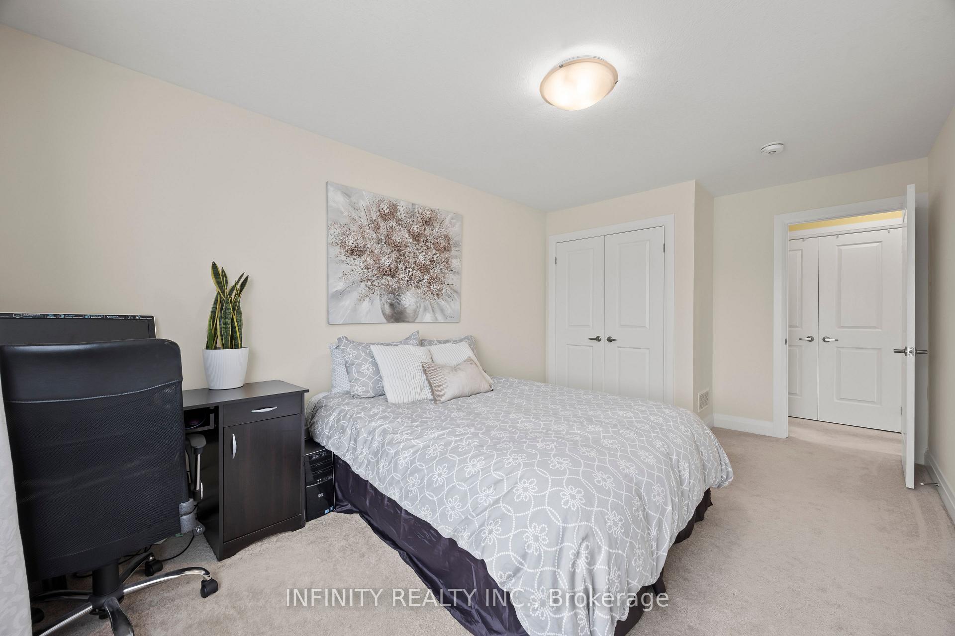 Photo 26 of 1679 Valhalla Street, London, North E — HOMEH