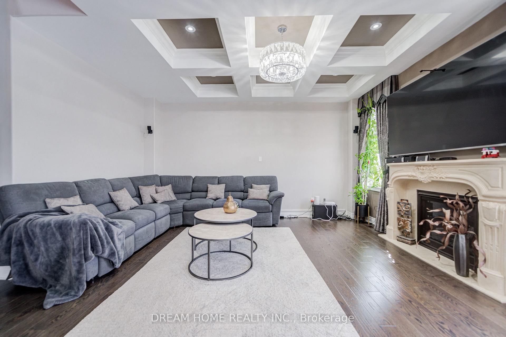 Photo 11 of 6811 14th Avenue, Markham, Box Grove — HOMEH