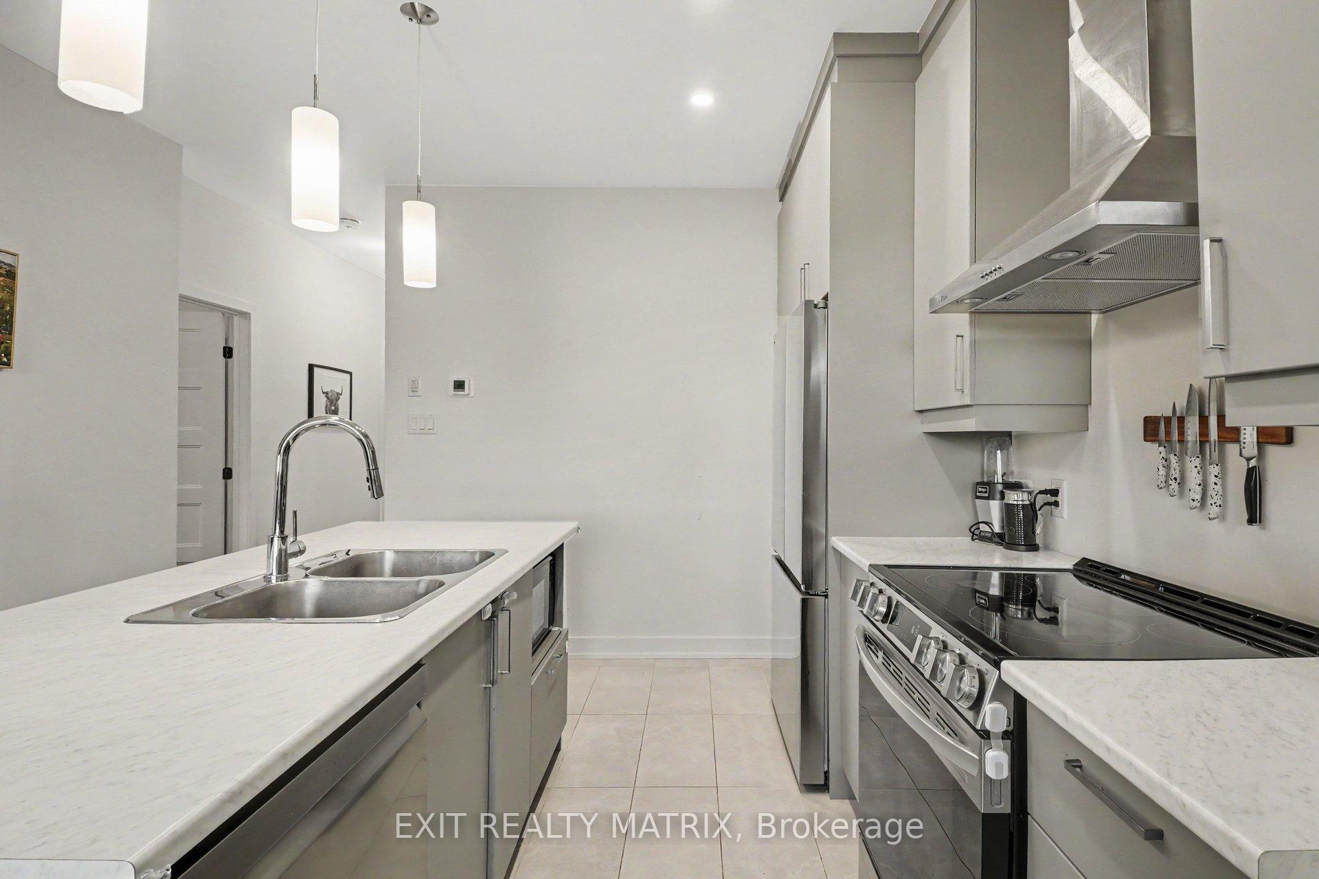 Photo 6 of 214 Cypress Street, The Nation, Limoges — HOMEH
