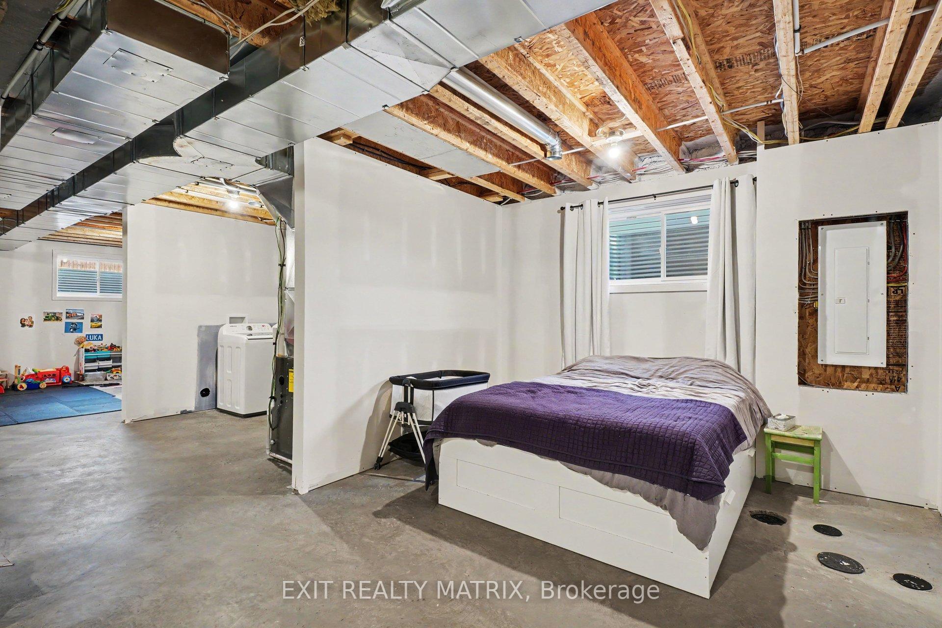 Photo 11 of 214 Cypress Street, The Nation, Limoges — HOMEH