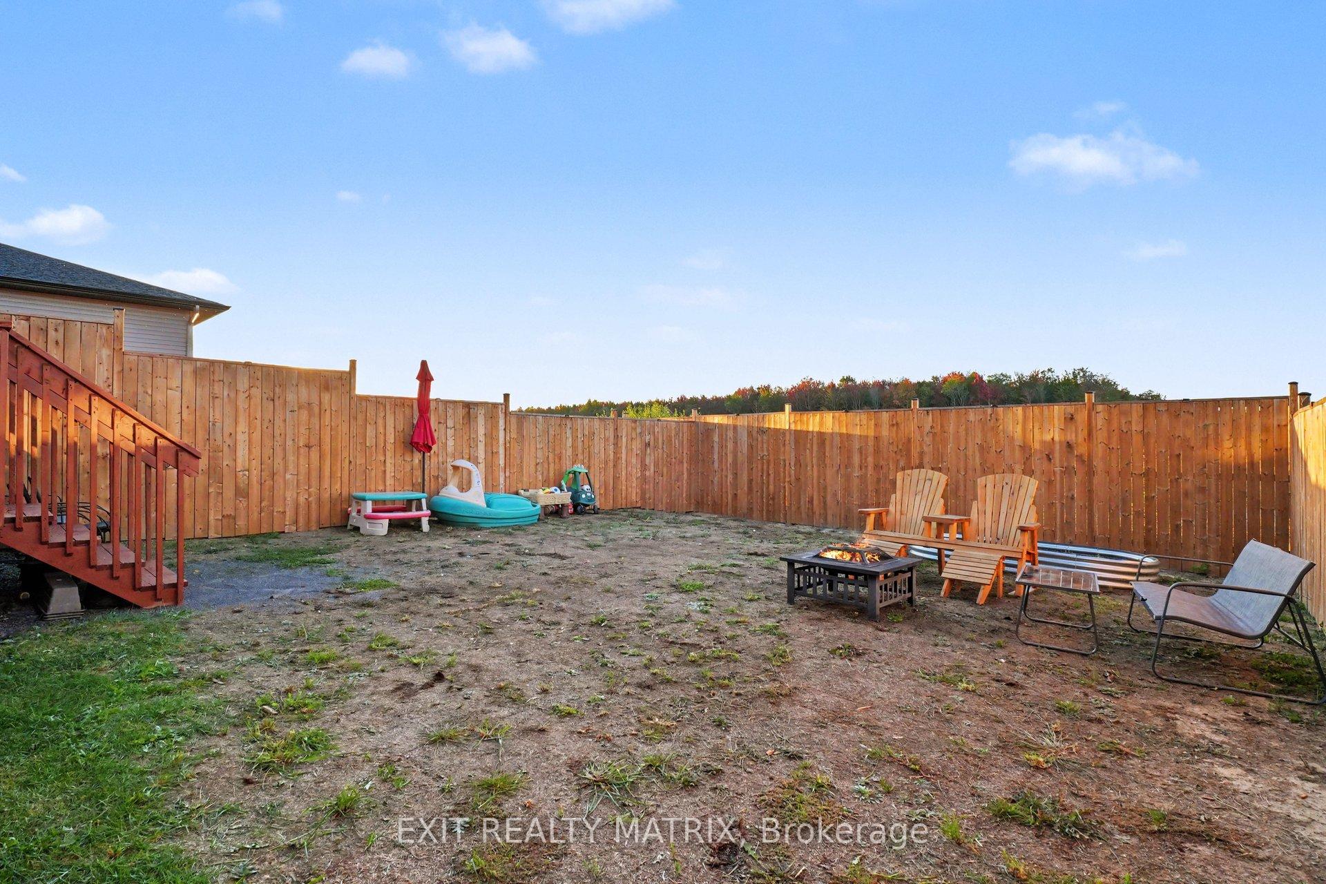Photo 12 of 214 Cypress Street, The Nation, Limoges — HOMEH