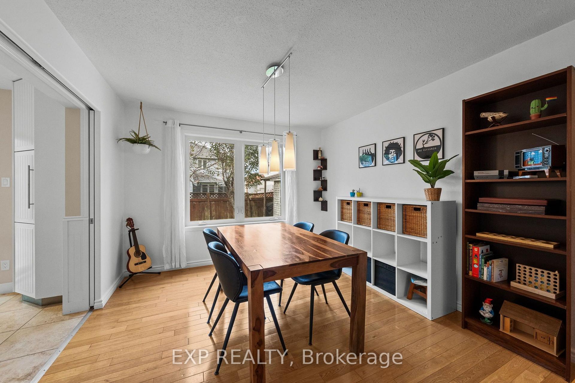 Photo 9 of 681 Levac Drive, Ottawa, Fallingbrook/Pineridge — HOMEH