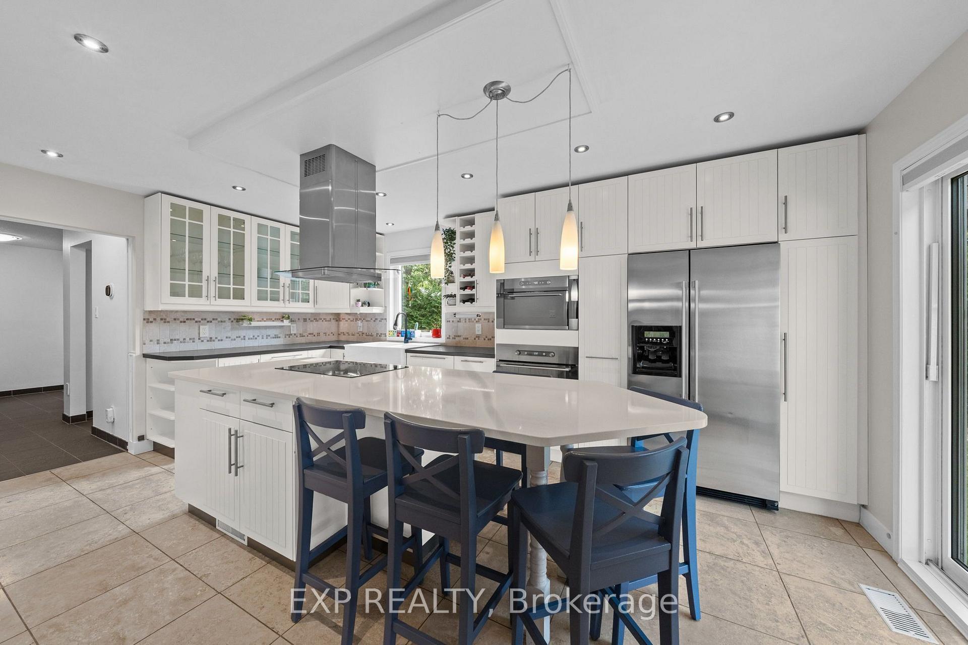 Photo 13 of 681 Levac Drive, Ottawa, Fallingbrook/Pineridge — HOMEH