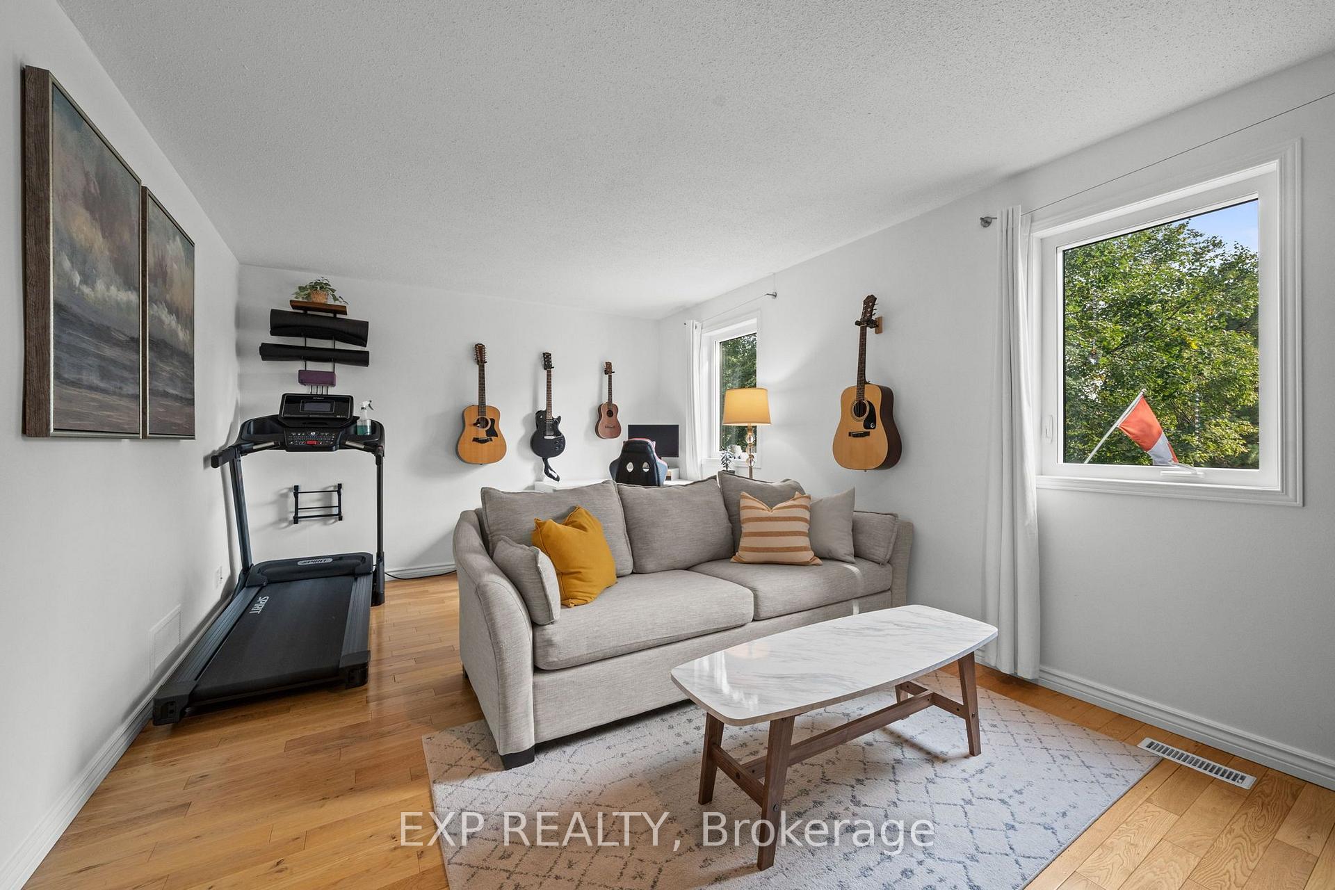 Photo 17 of 681 Levac Drive, Ottawa, Fallingbrook/Pineridge — HOMEH