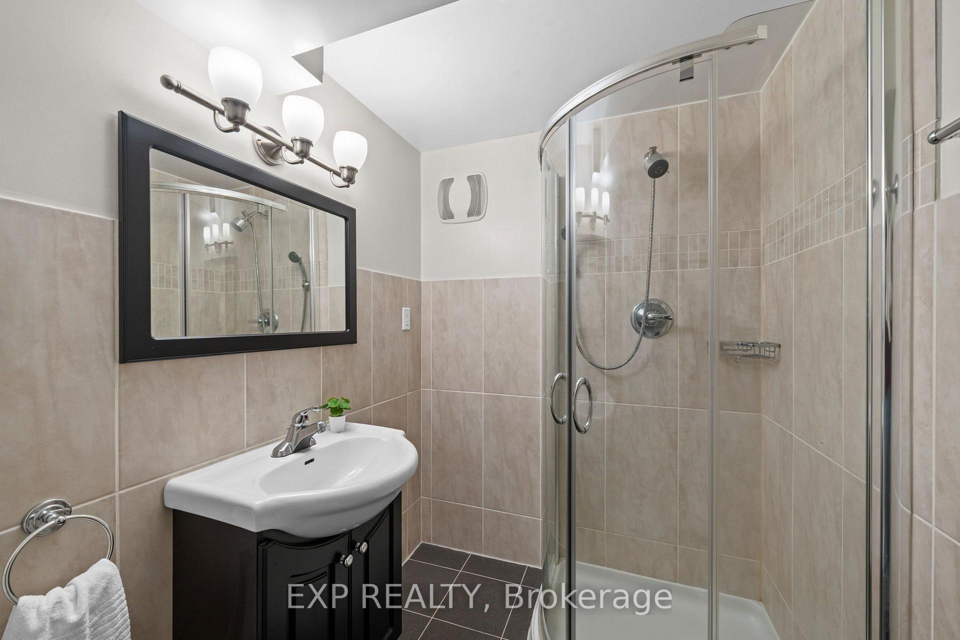 Photo 31 of 681 Levac Drive, Ottawa, Fallingbrook/Pineridge — HOMEH