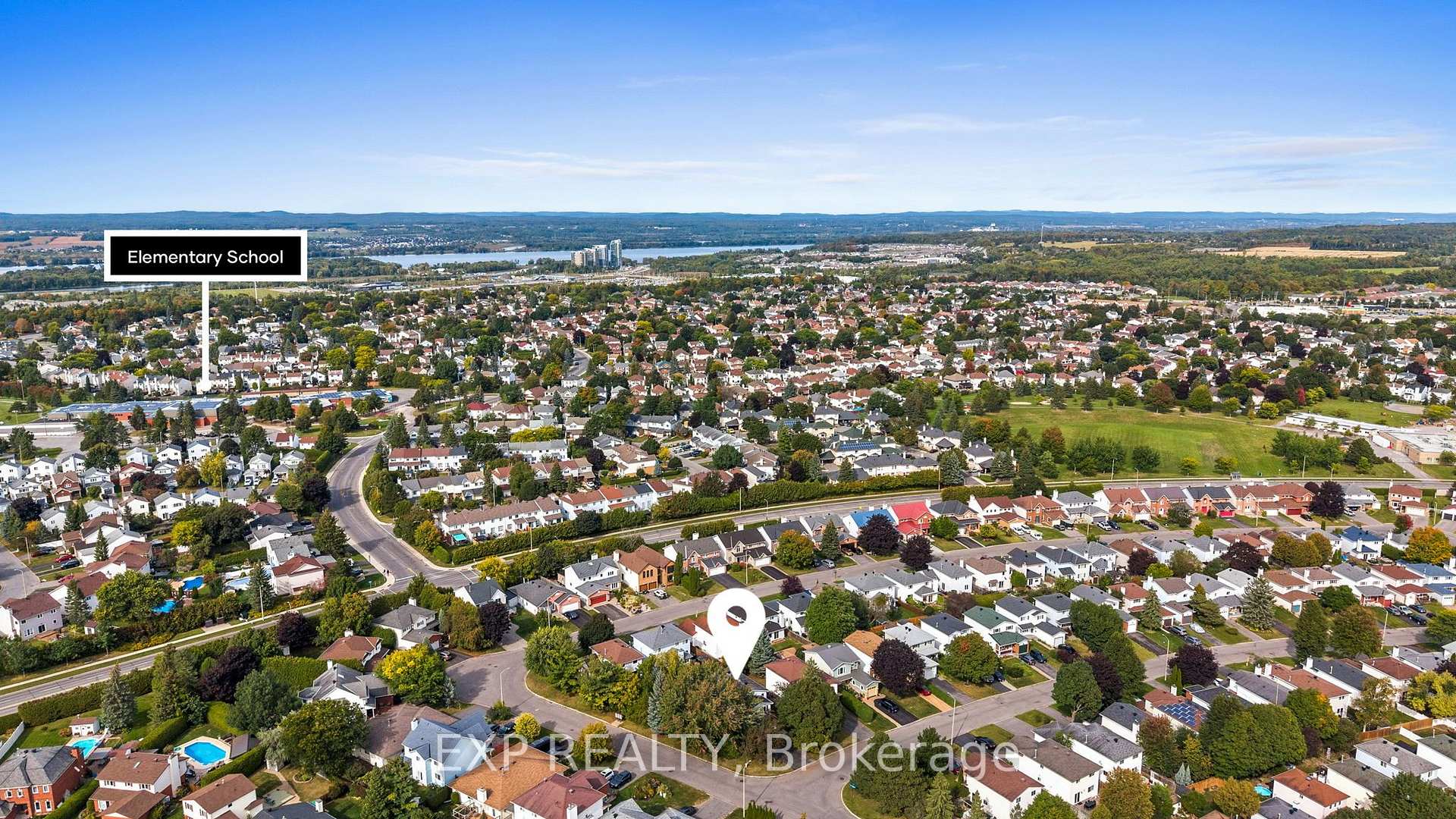 Photo 40 of 681 Levac Drive, Ottawa, Fallingbrook/Pineridge — HOMEH