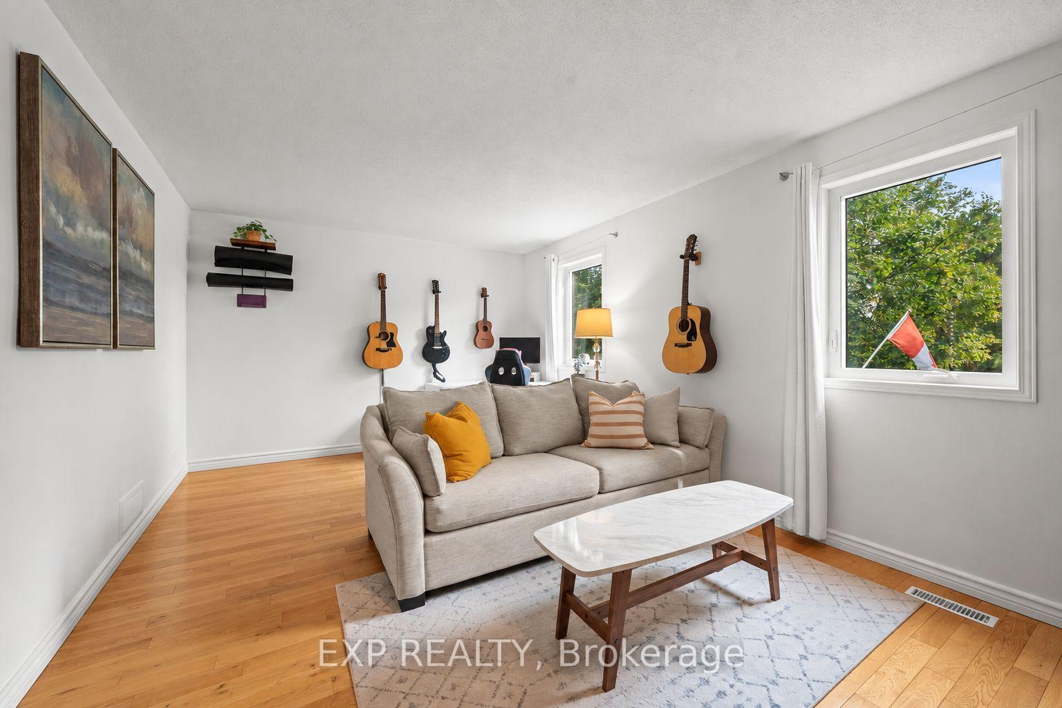 Photo 18 of 681 Levac Drive, Ottawa, Fallingbrook/Pineridge — HOMEH