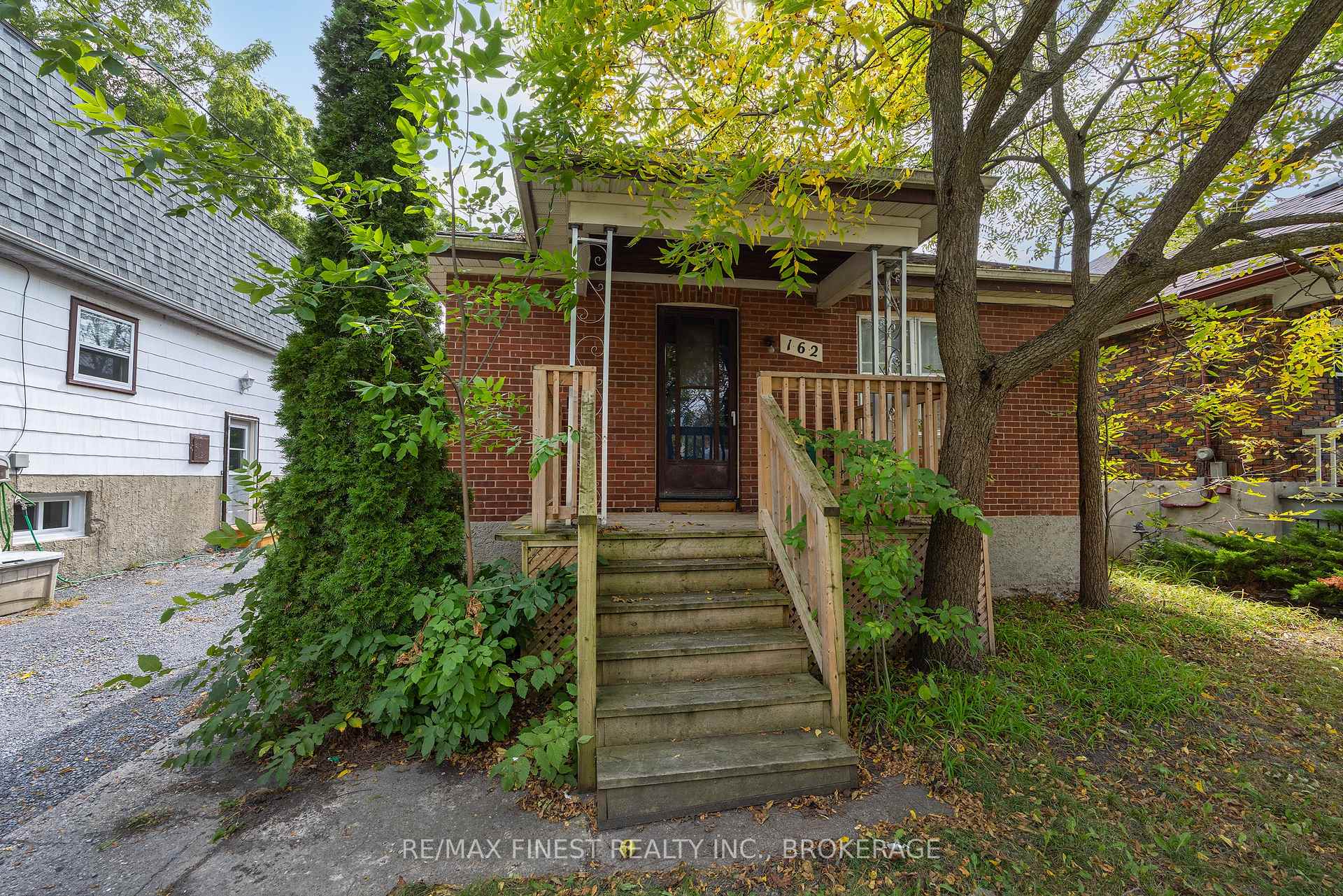 Photo 4 of 162 Mack Street, Kingston, Central City East — HOMEH