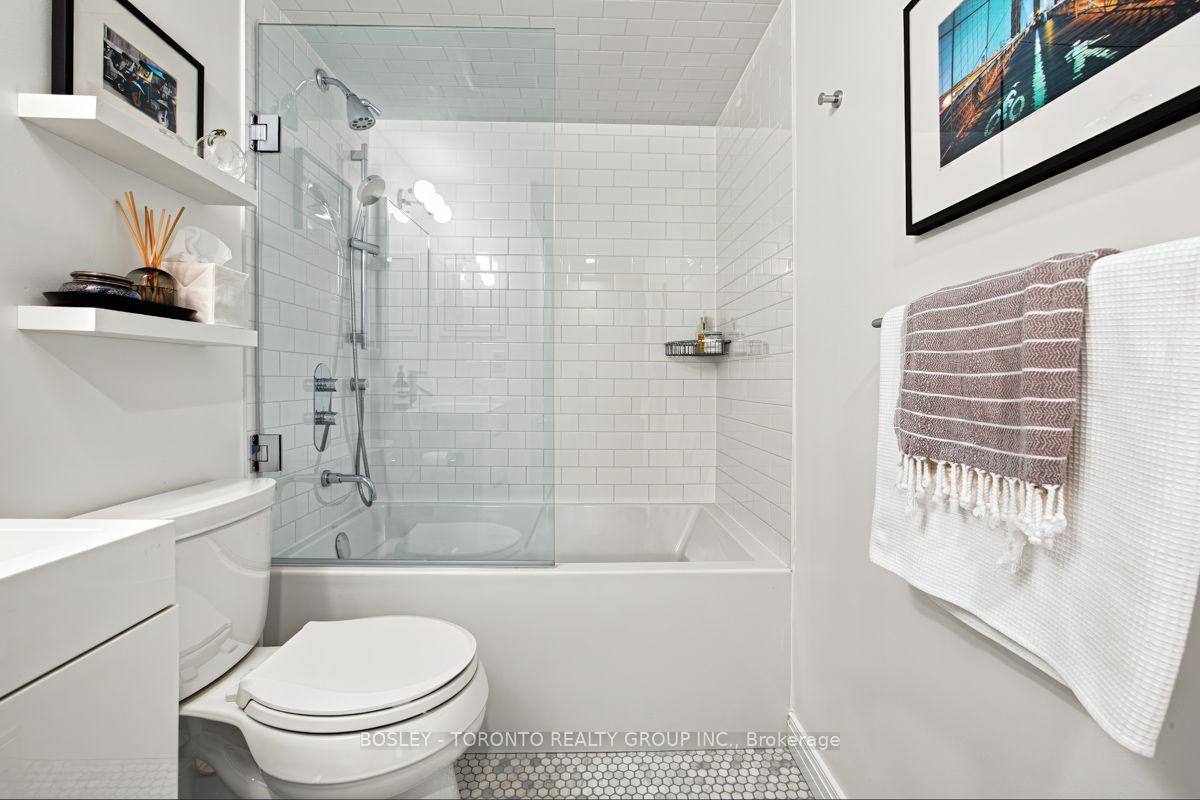 Photo 23 of Unit 808, 5 Rosehill Avenue, Toronto, Rosedale-Moore Park — HOMEH