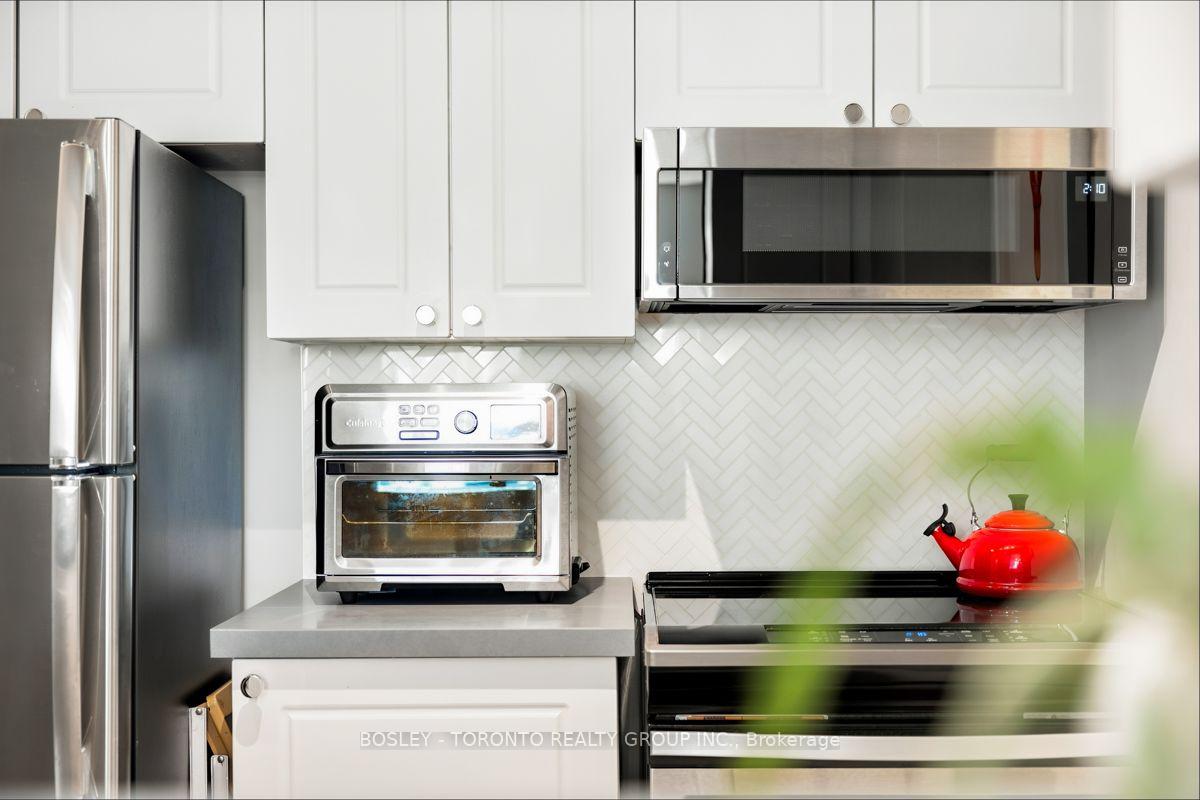 Photo 35 of Unit 808, 5 Rosehill Avenue, Toronto, Rosedale-Moore Park — HOMEH
