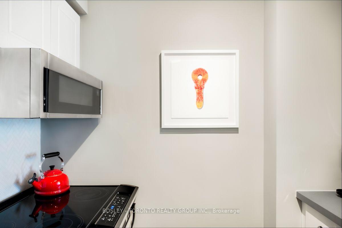 Photo 36 of Unit 808, 5 Rosehill Avenue, Toronto, Rosedale-Moore Park — HOMEH