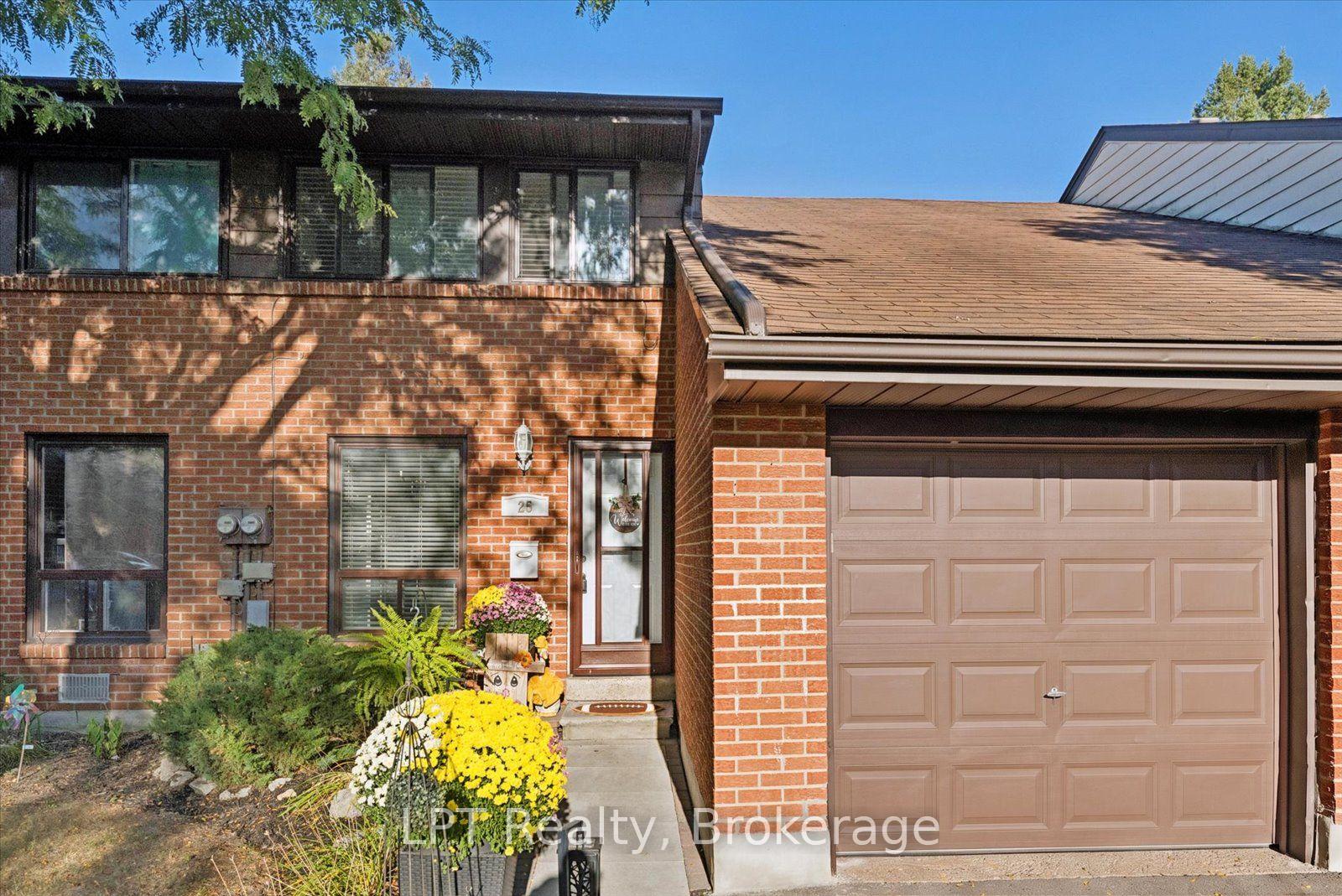 Photo 2 of Unit 25, 155 Glovers Road, Oshawa, Samac — HOMEH