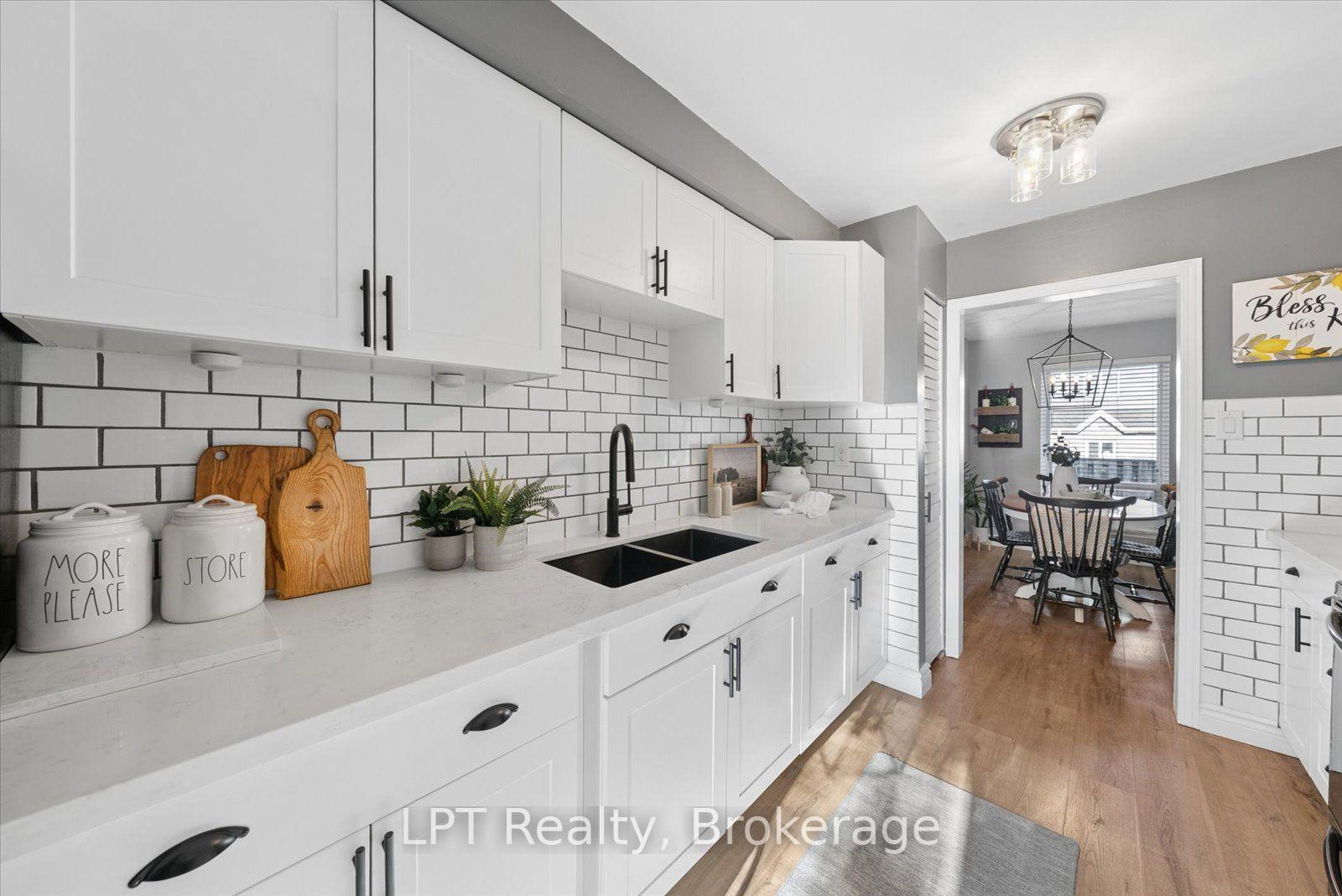 Photo 7 of Unit 25, 155 Glovers Road, Oshawa, Samac — HOMEH