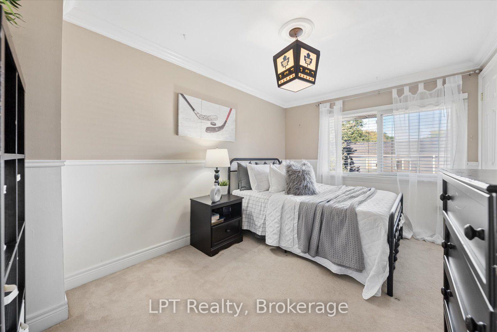 Photo 32 of Unit 25, 155 Glovers Road, Oshawa, Samac — HOMEH