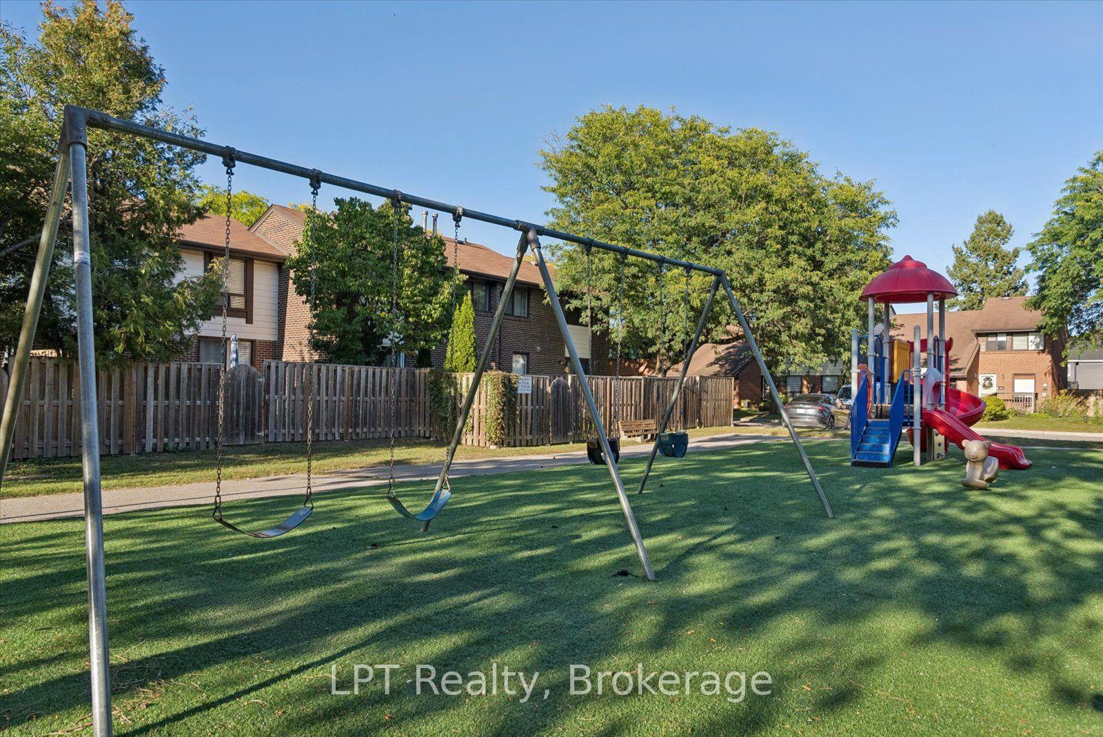 Photo 44 of Unit 25, 155 Glovers Road, Oshawa, Samac — HOMEH