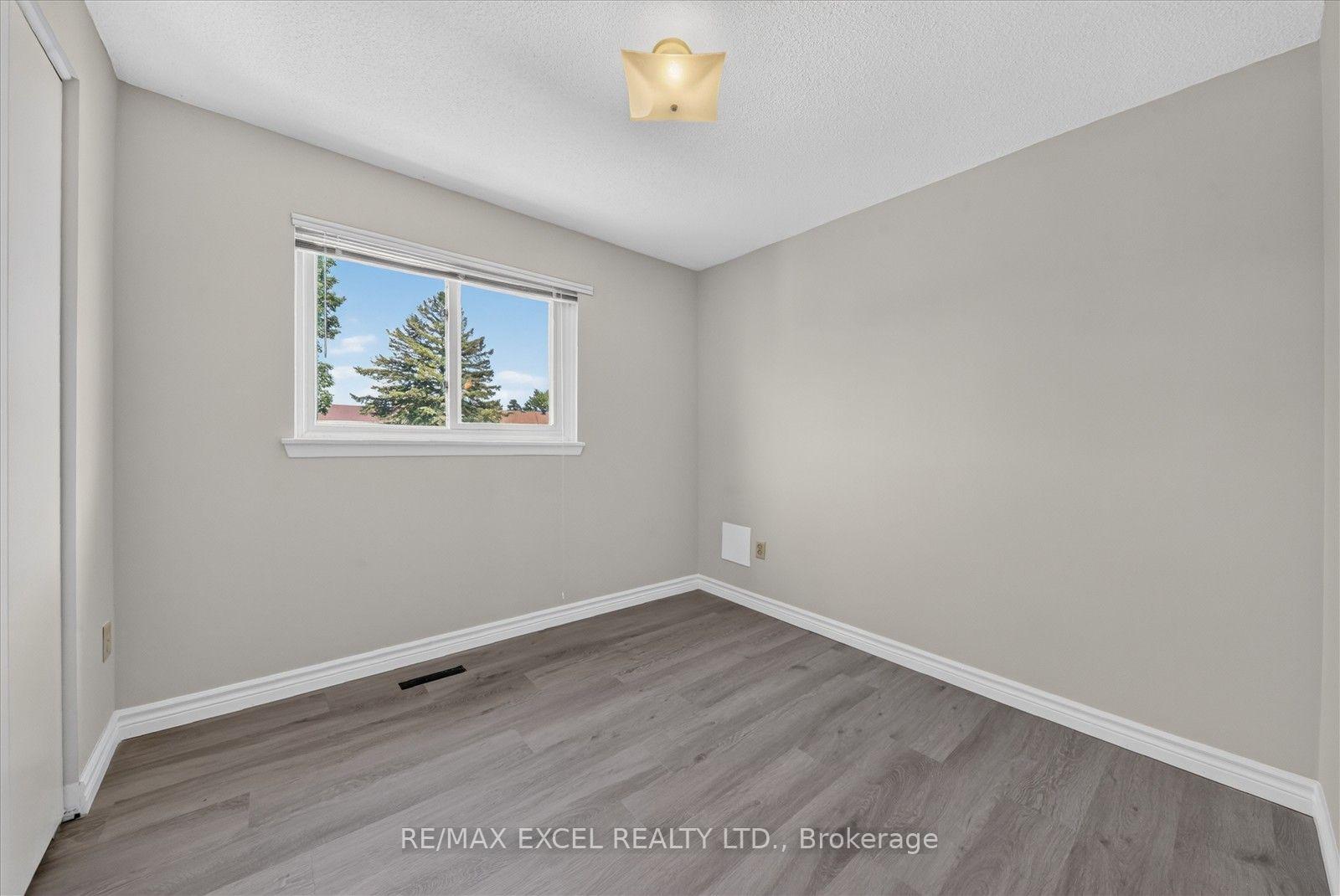 Photo 18 of 26 Lighthall Crescent, Scarborough, Malvern — HOMEH