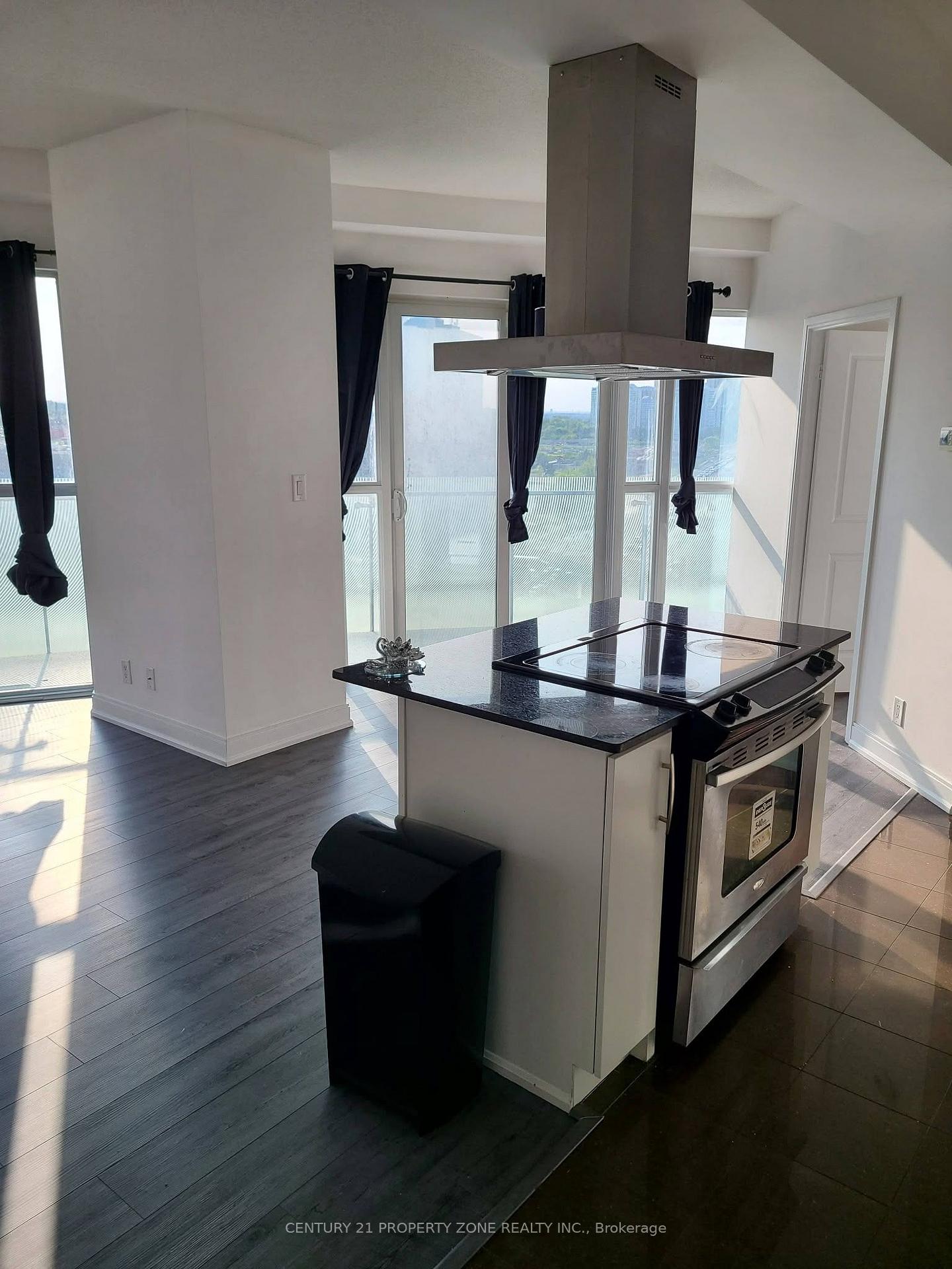 Photo 2 of Unit 1408, 50 Absolute Avenue, Mississauga, City Centre — HOMEH