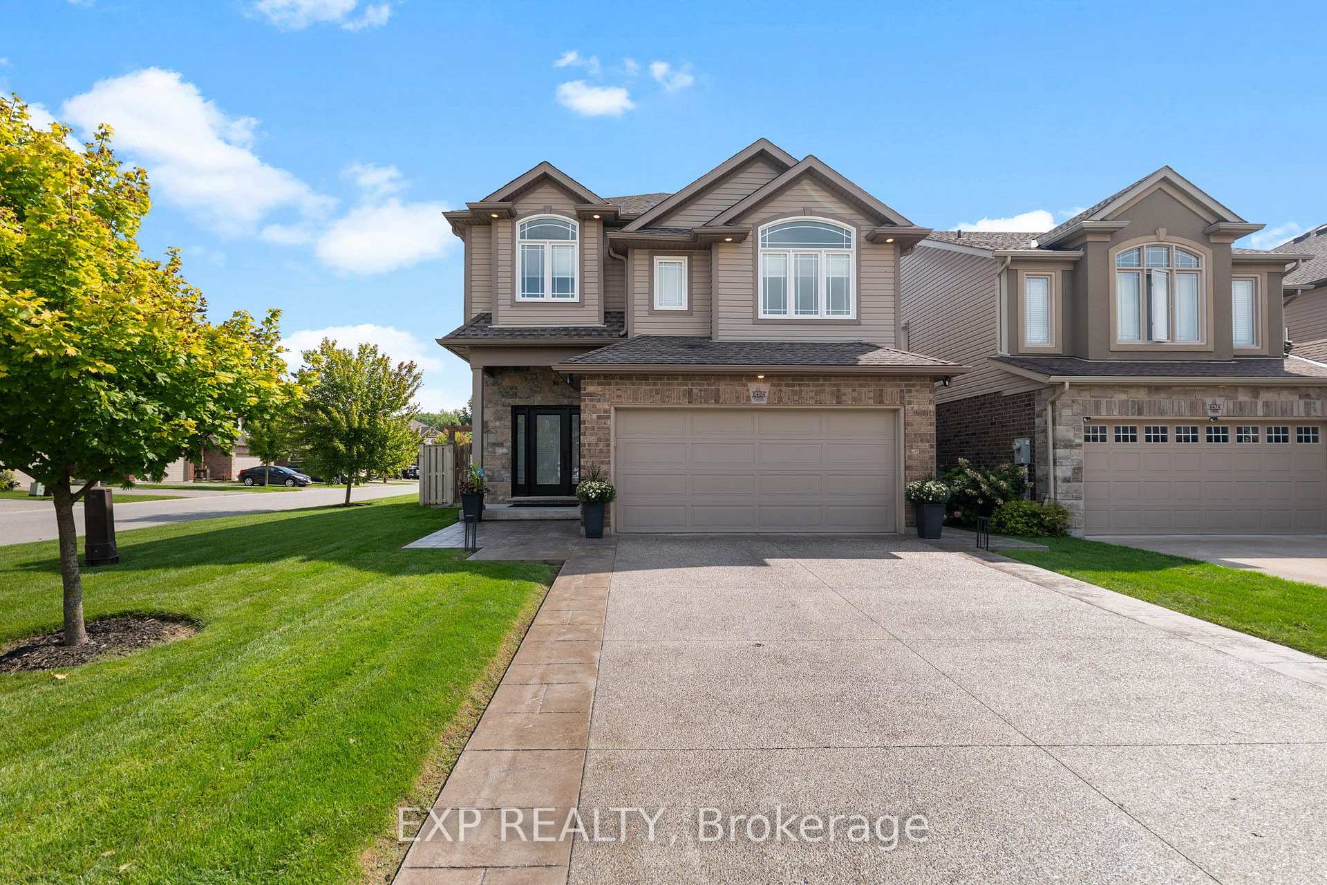 Photo 6 of 6464 Desanka Avenue, Niagara Falls, Forestview — HOMEH