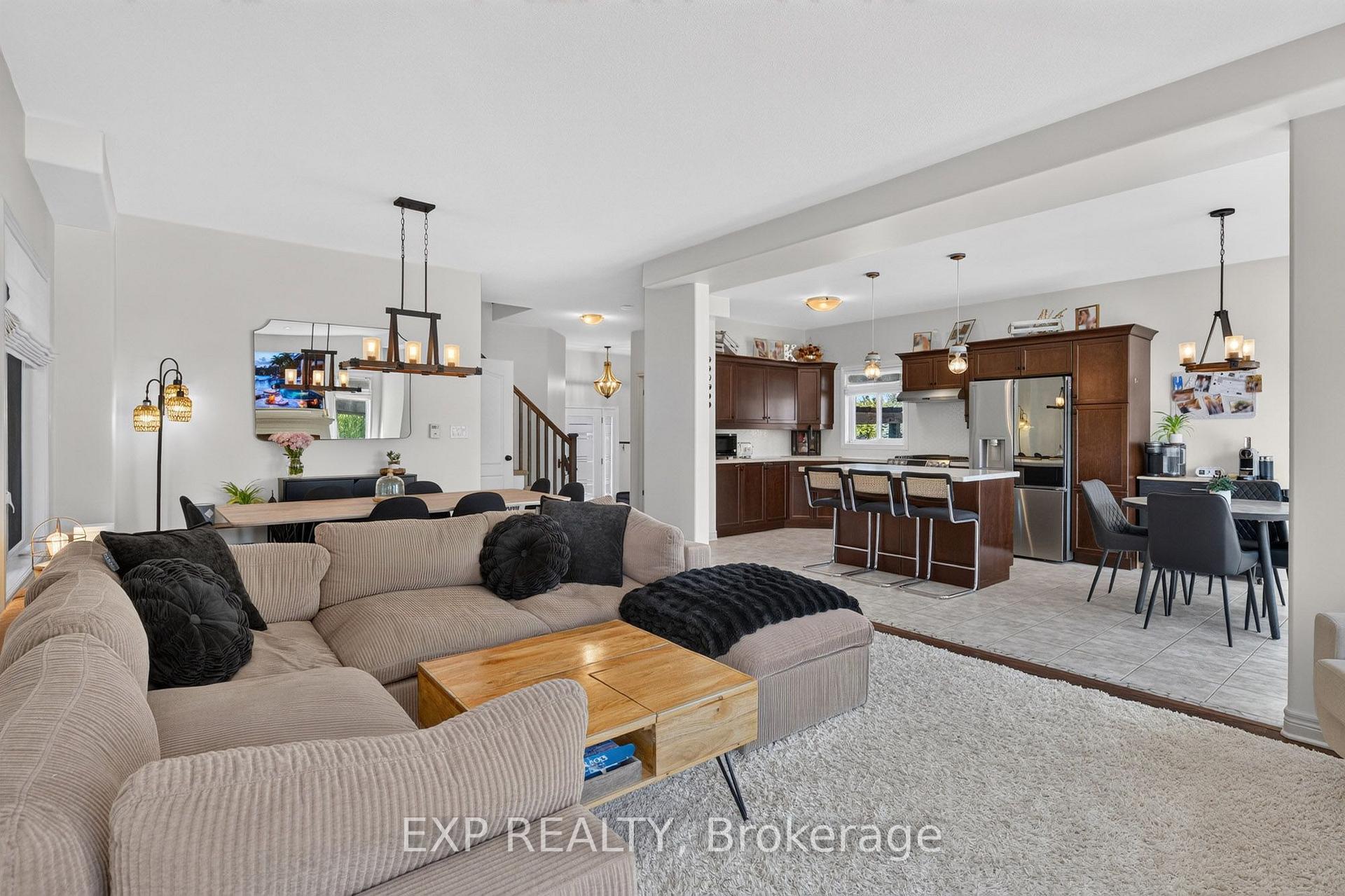 Photo 11 of 6464 Desanka Avenue, Niagara Falls, Forestview — HOMEH