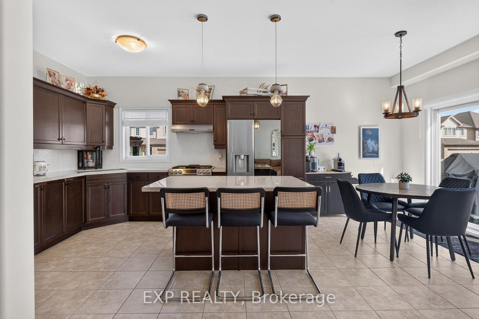 Photo 13 of 6464 Desanka Avenue, Niagara Falls, Forestview — HOMEH