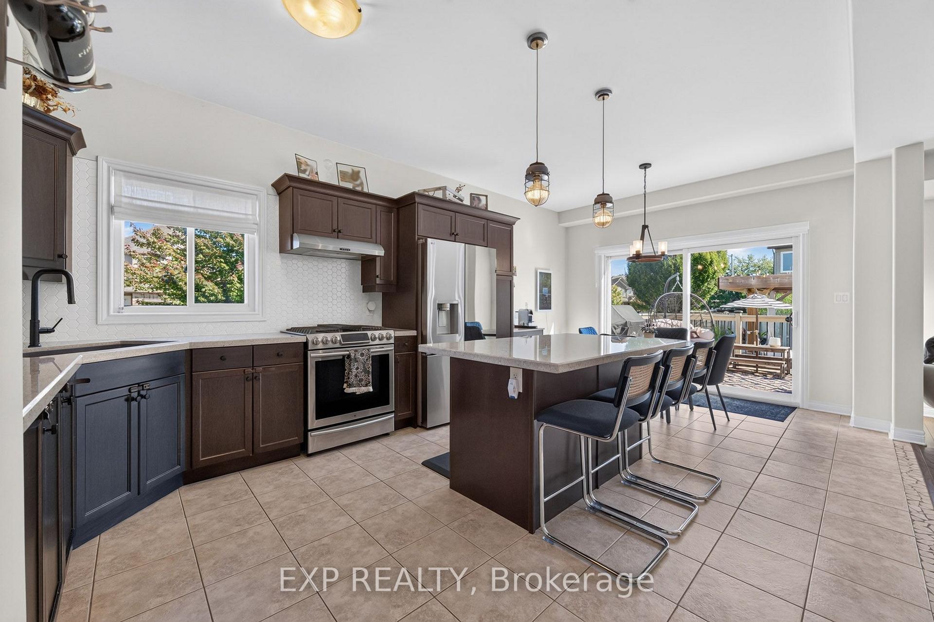 Photo 14 of 6464 Desanka Avenue, Niagara Falls, Forestview — HOMEH